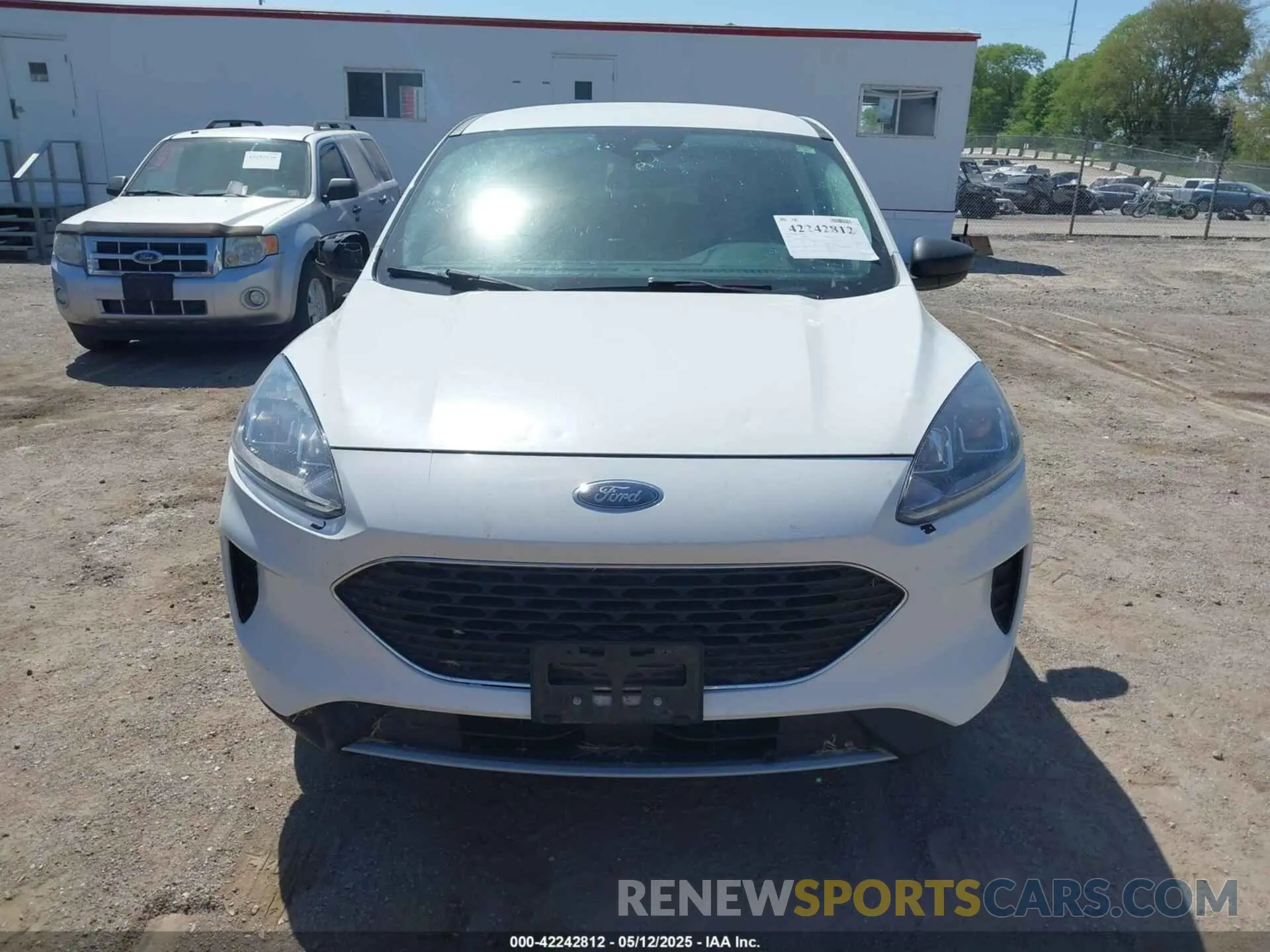 13 Фотография поврежденного автомобиля 1FMCU9G65NUA61050 FORD ESCAPE 2022