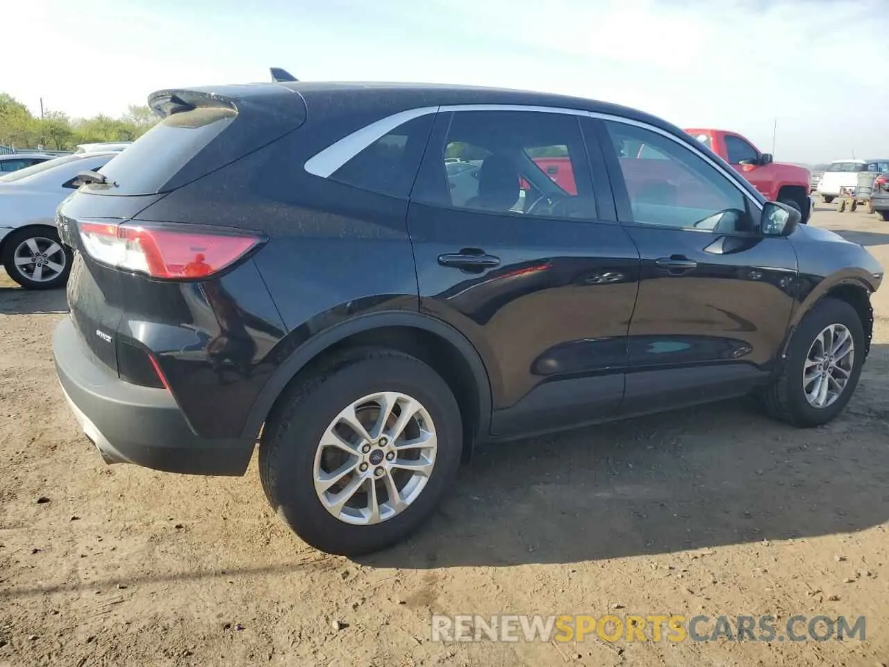 3 Photograph of a damaged car 1FMCU9G65NUB22946 FORD ESCAPE 2022