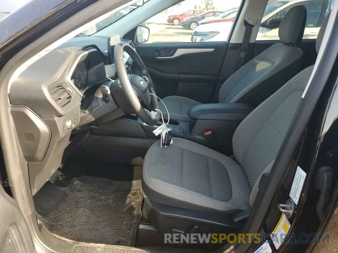 7 Photograph of a damaged car 1FMCU9G65NUB22946 FORD ESCAPE 2022