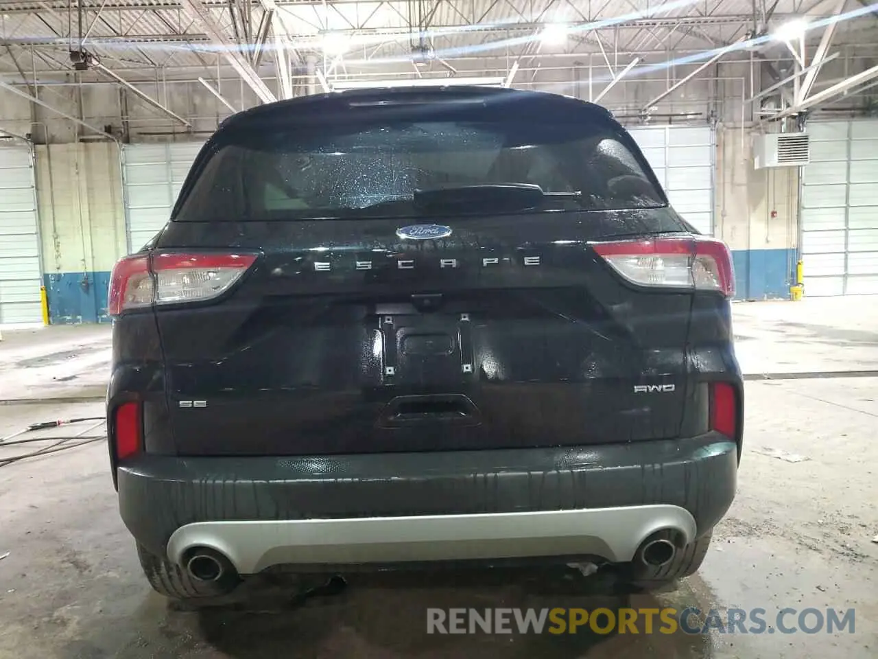 6 Фотография поврежденного автомобиля 1FMCU9G65NUB25281 FORD ESCAPE 2022