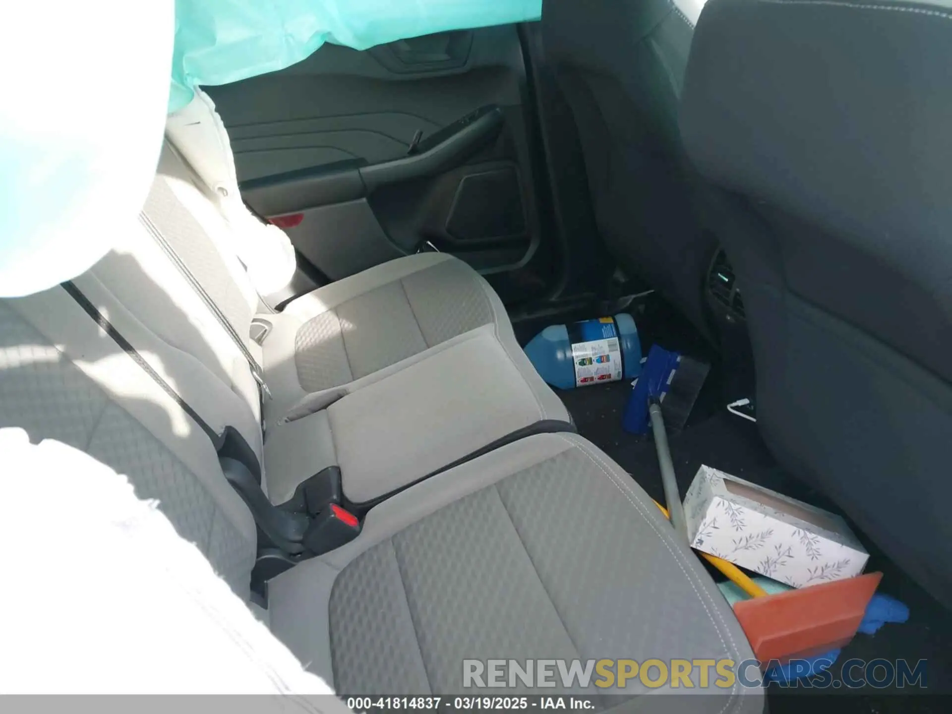 8 Фотография поврежденного автомобиля 1FMCU9G65NUB67143 FORD ESCAPE 2022