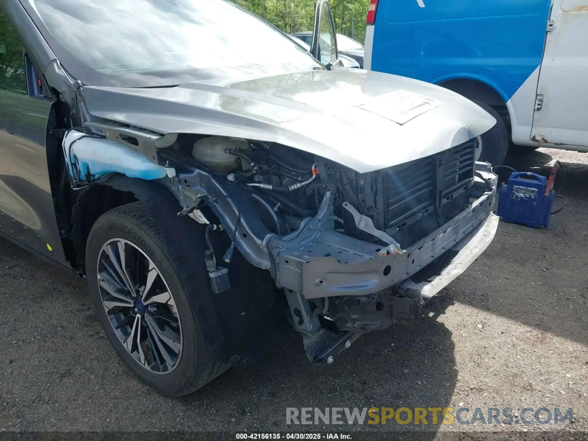 6 Фотография поврежденного автомобиля 1FMCU9G66NUB20350 FORD ESCAPE 2022