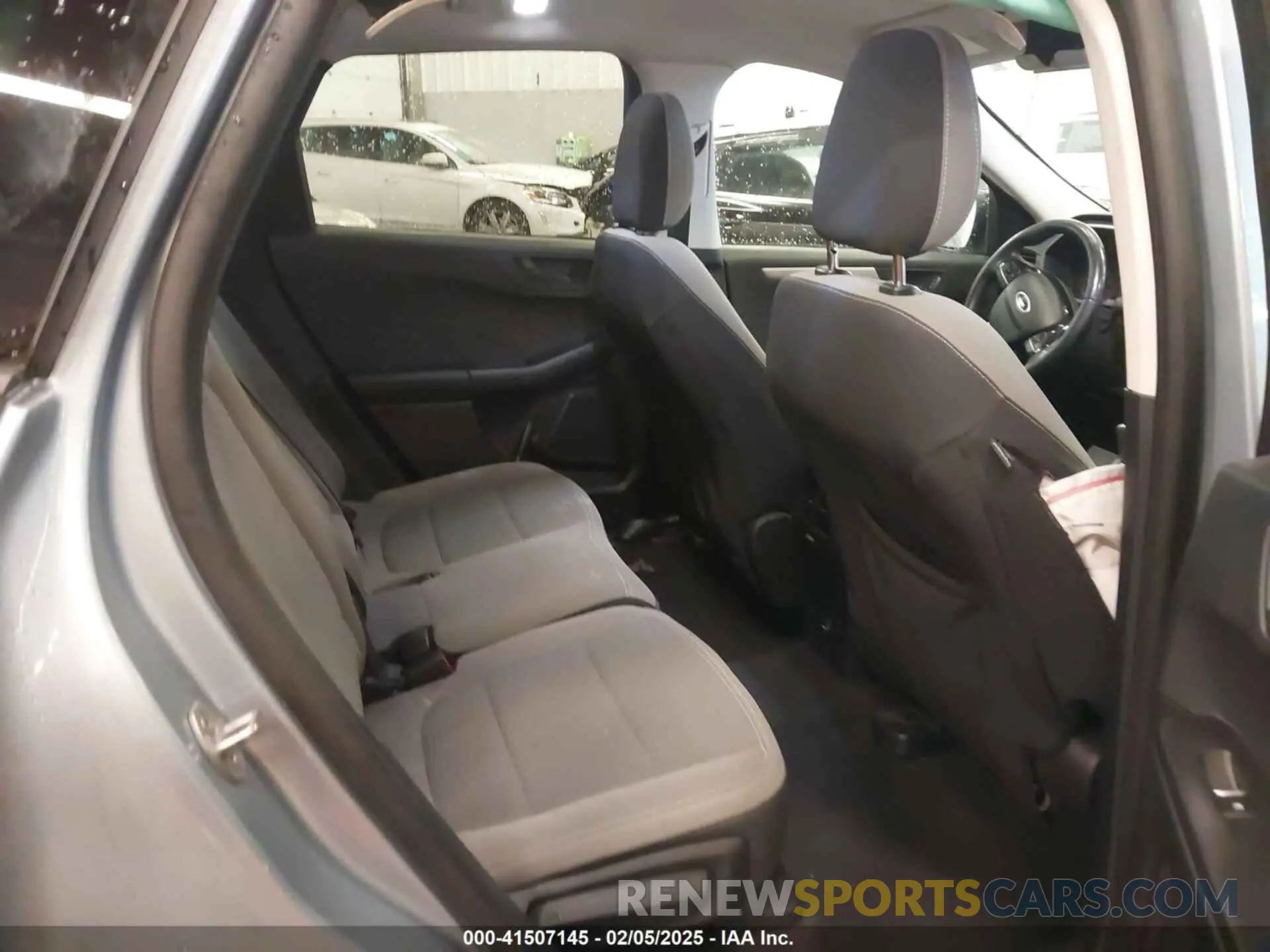 8 Фотография поврежденного автомобиля 1FMCU9G66NUB95789 FORD ESCAPE 2022