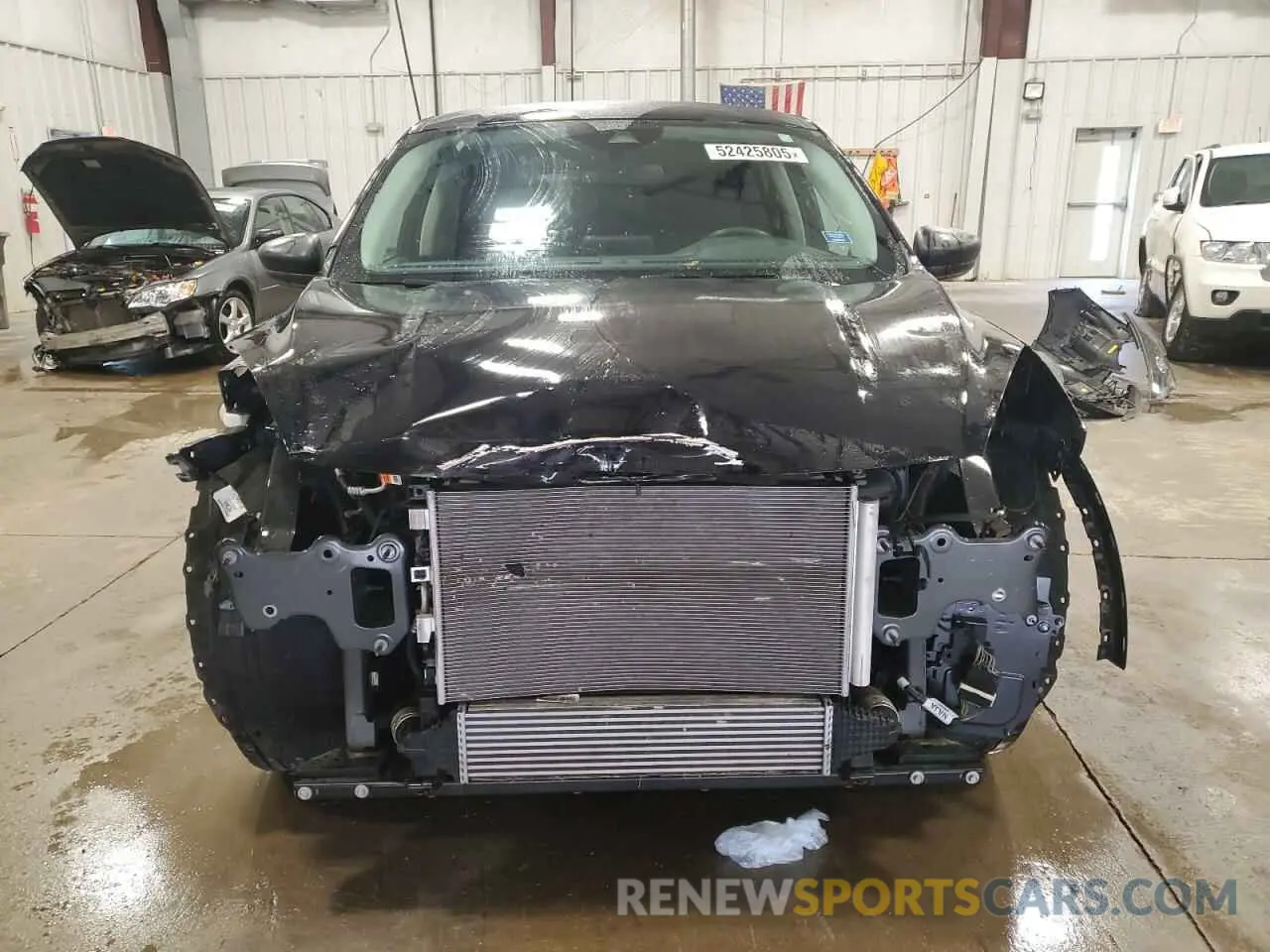 5 Photograph of a damaged car 1FMCU9G66NUC04393 FORD ESCAPE 2022