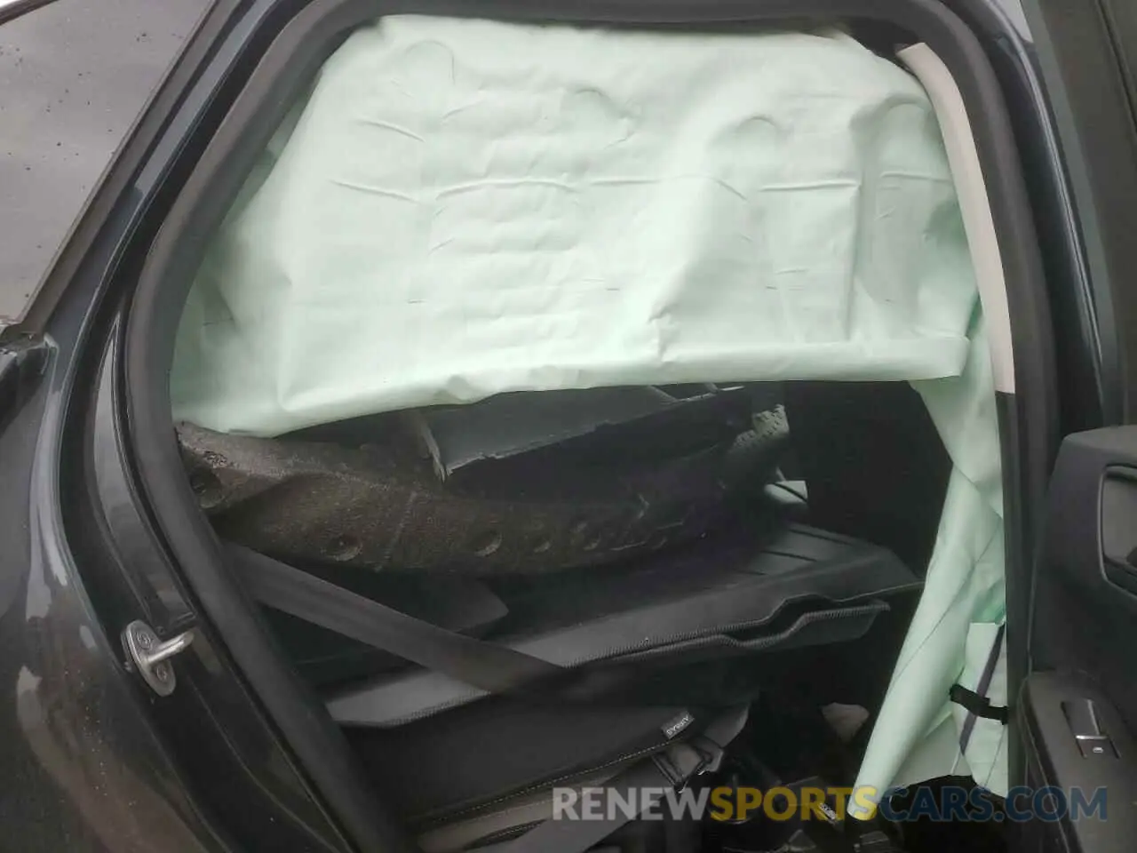 11 Photograph of a damaged car 1FMCU9G67NUA17776 FORD ESCAPE 2022