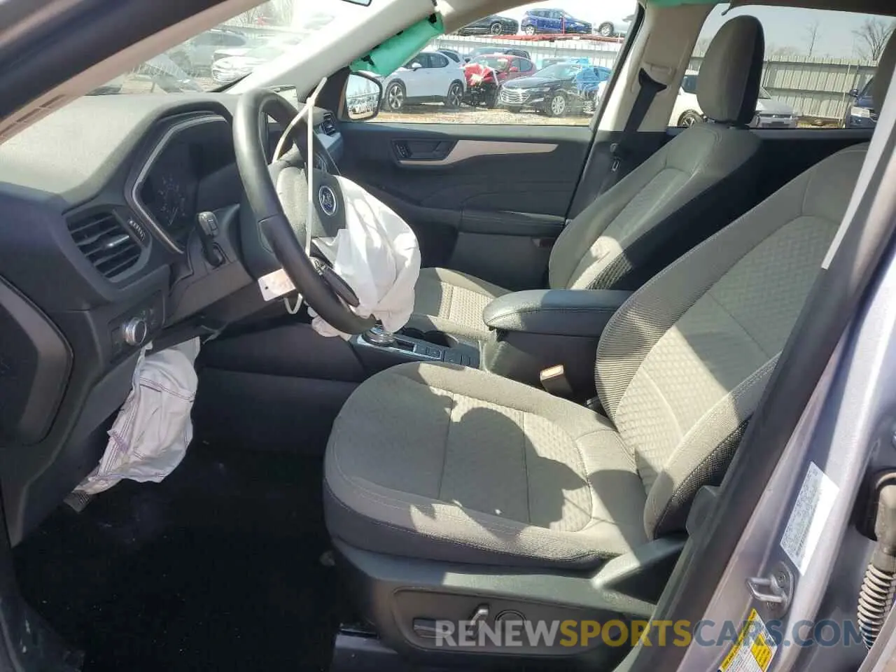 7 Photograph of a damaged car 1FMCU9G67NUA35257 FORD ESCAPE 2022
