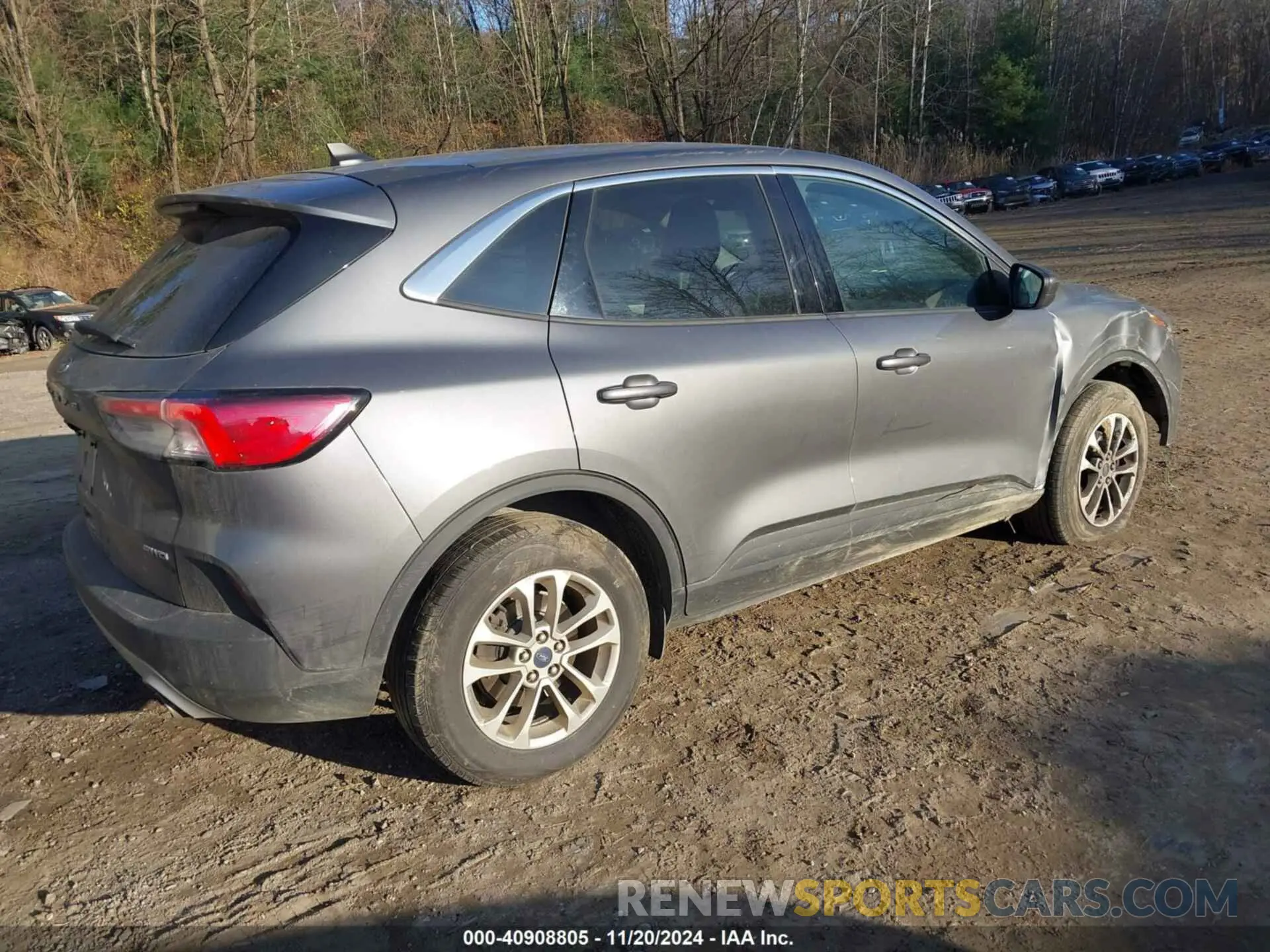 4 Фотография поврежденного автомобиля 1FMCU9G68NUA34831 FORD ESCAPE 2022