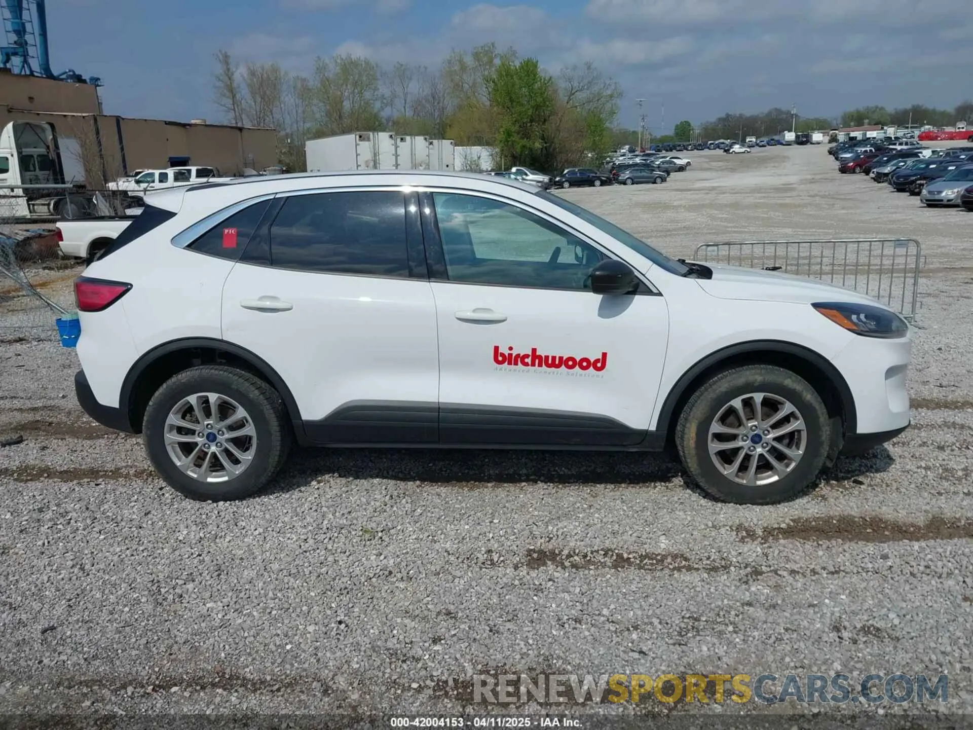 13 Photograph of a damaged car 1FMCU9G68NUA67439 FORD ESCAPE 2022
