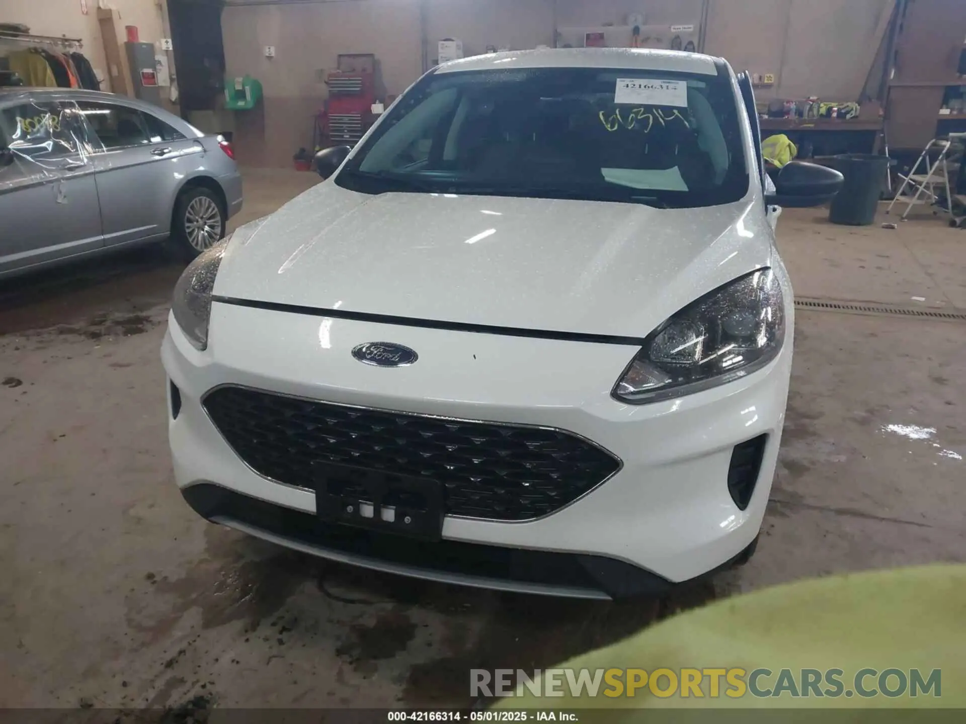 12 Фотография поврежденного автомобиля 1FMCU9G68NUB16493 FORD ESCAPE 2022