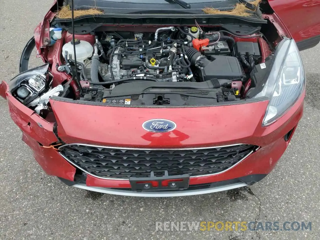 11 Photograph of a damaged car 1FMCU9G68NUB70957 FORD ESCAPE 2022