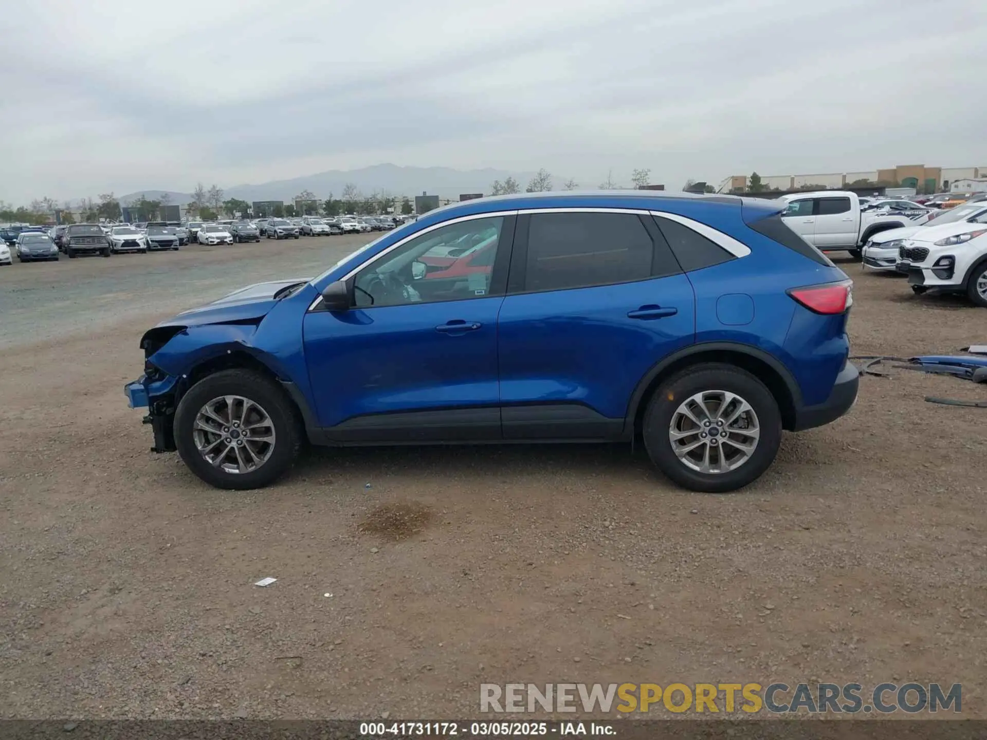 14 Фотография поврежденного автомобиля 1FMCU9G69NUA71547 FORD ESCAPE 2022