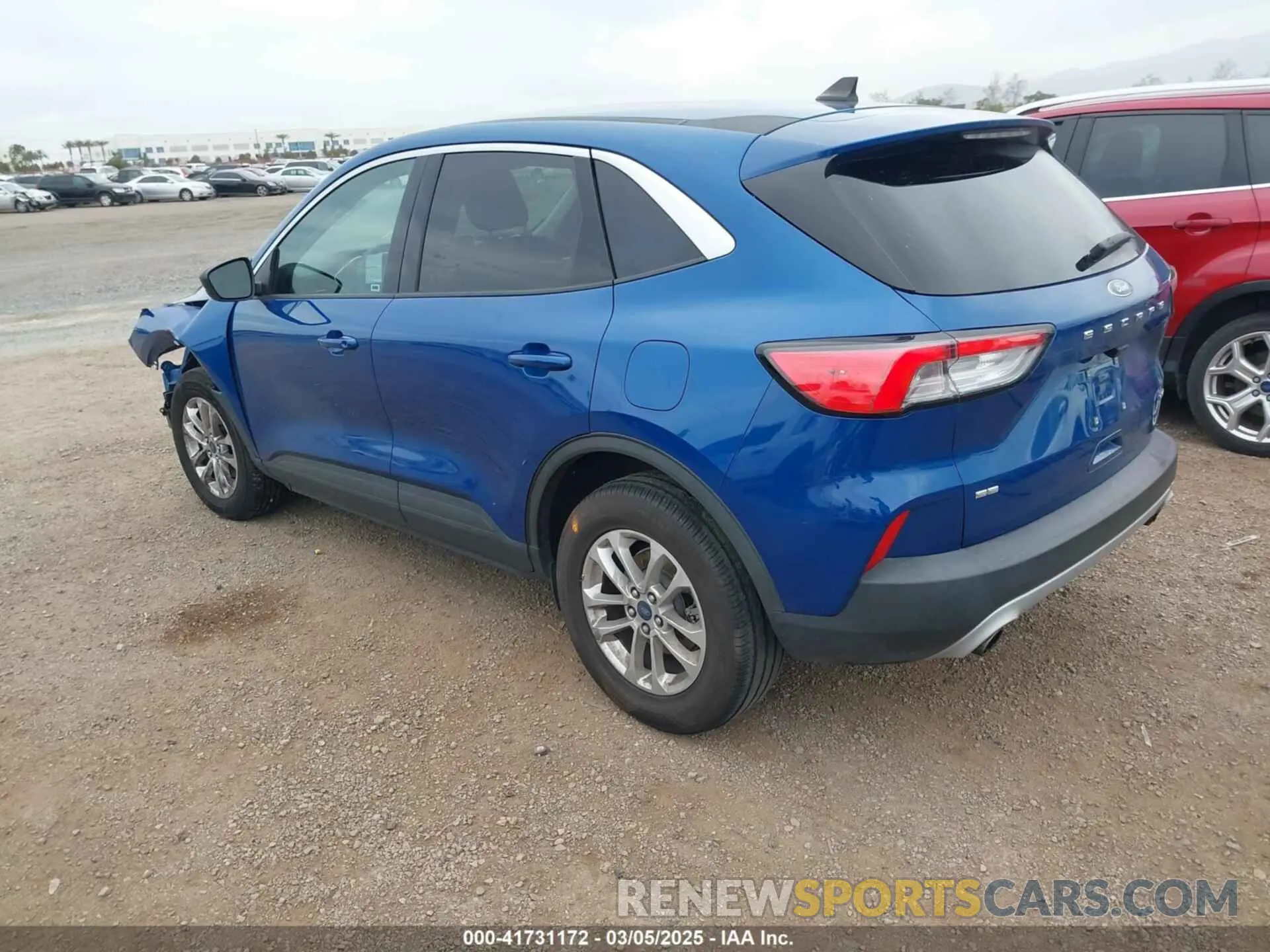 3 Фотография поврежденного автомобиля 1FMCU9G69NUA71547 FORD ESCAPE 2022
