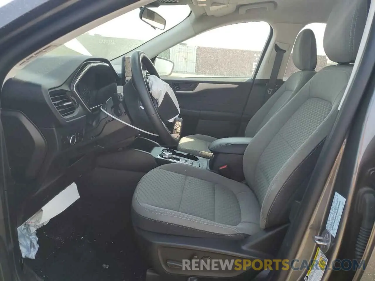 7 Фотография поврежденного автомобиля 1FMCU9G69NUC00533 FORD ESCAPE 2022