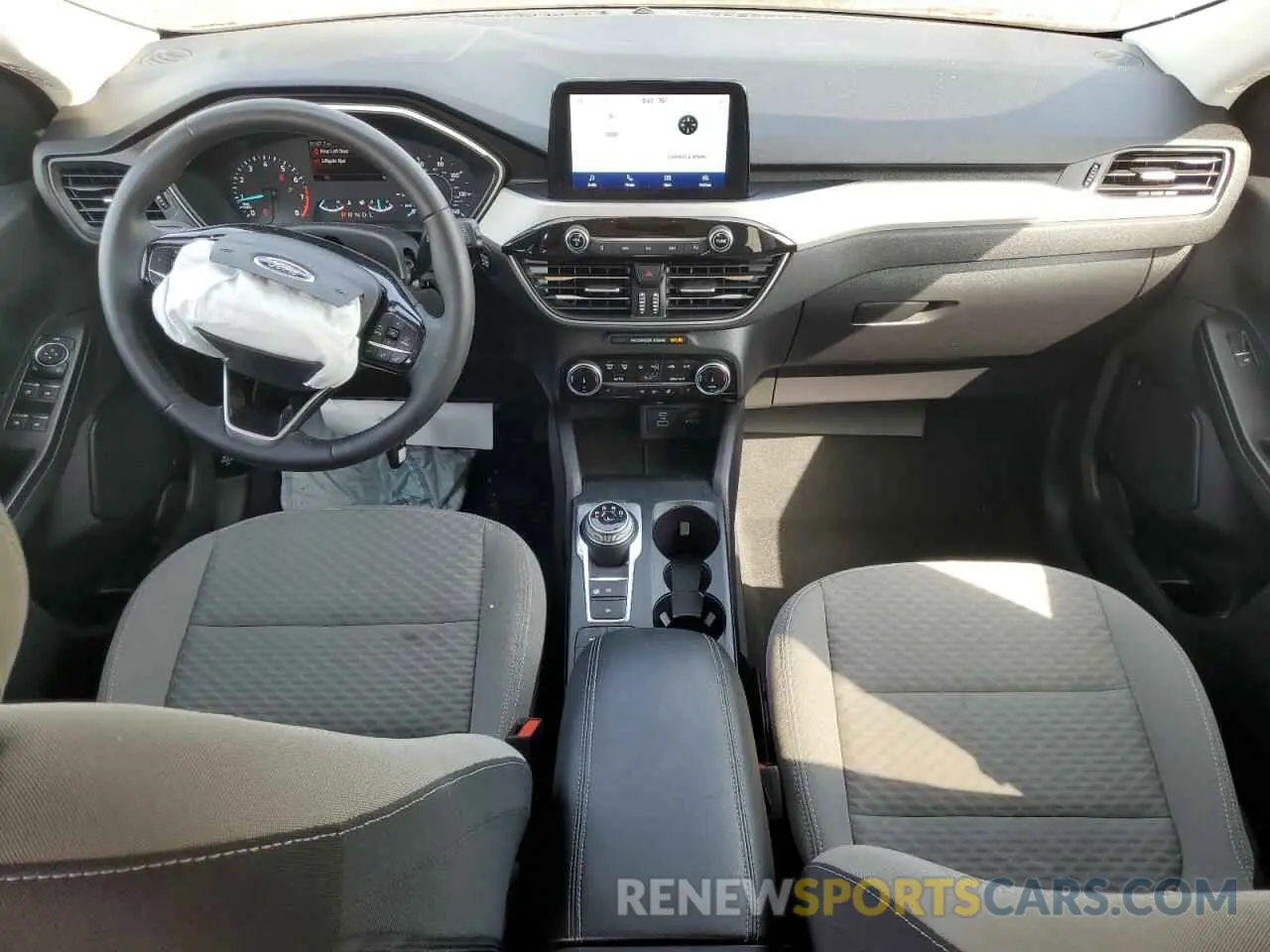 8 Фотография поврежденного автомобиля 1FMCU9G69NUC00533 FORD ESCAPE 2022