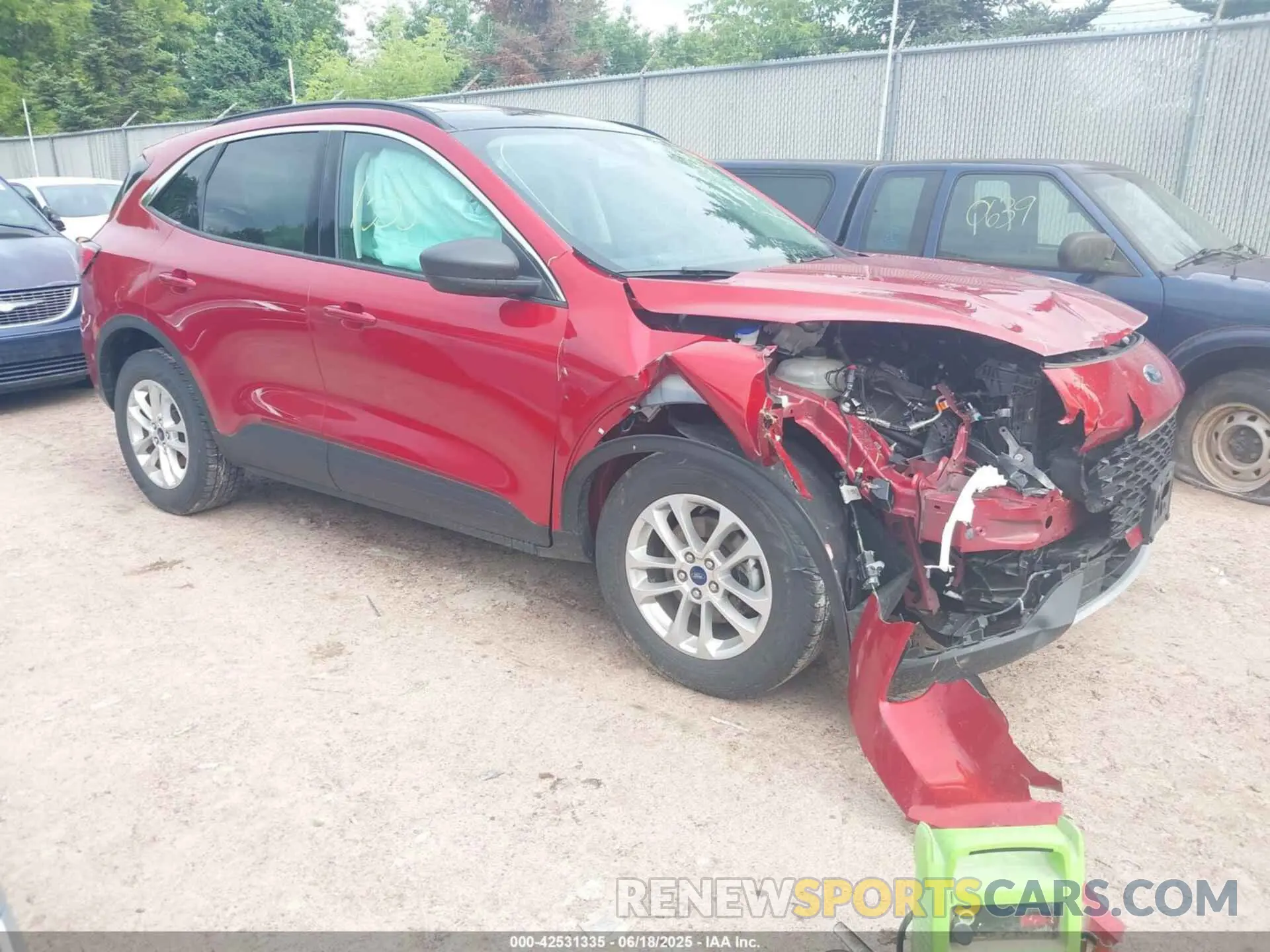 1 Photograph of a damaged car 1FMCU9G6XNUA04939 FORD ESCAPE 2022