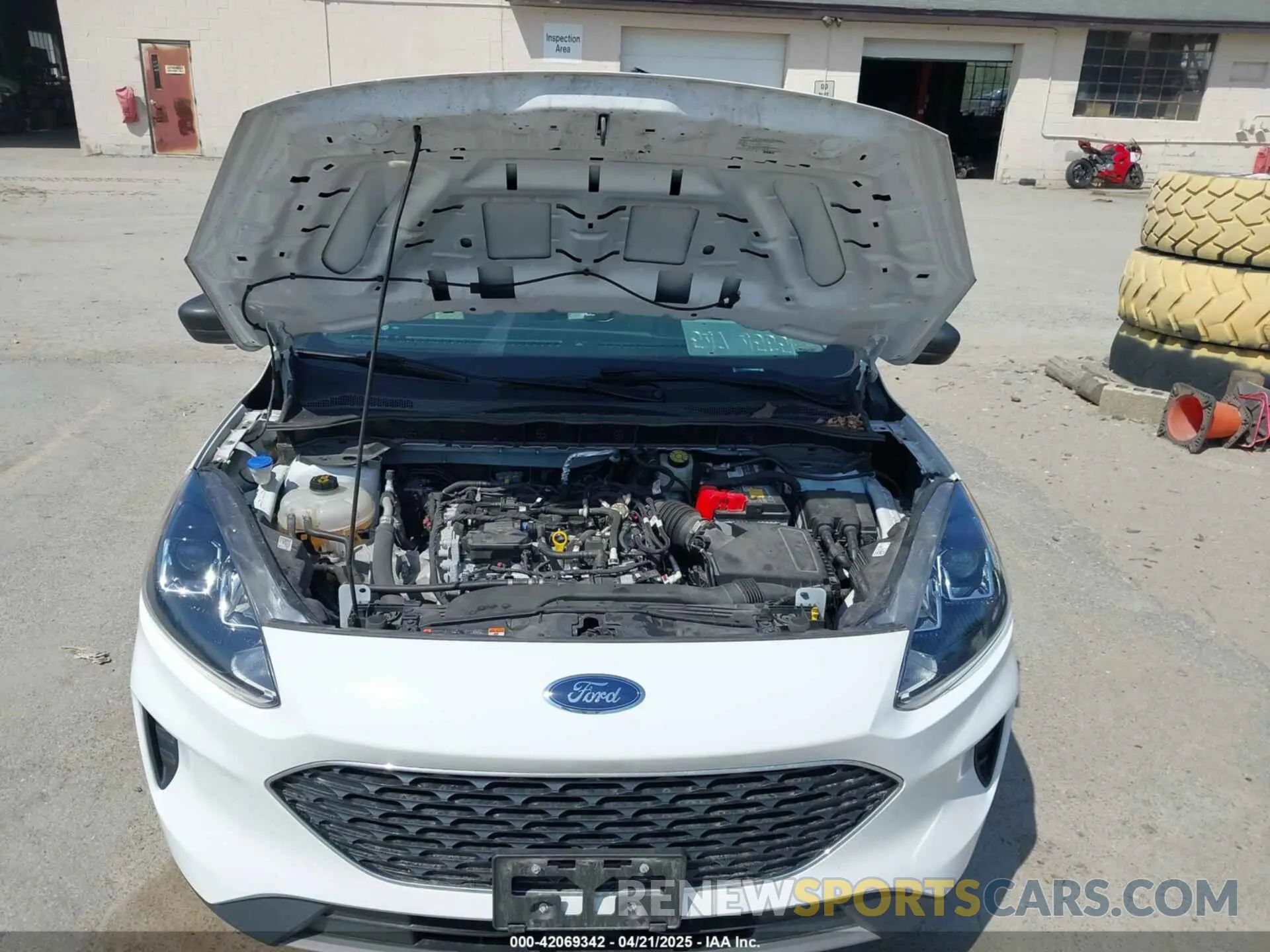 10 Photograph of a damaged car 1FMCU9G6XNUA64834 FORD ESCAPE 2022