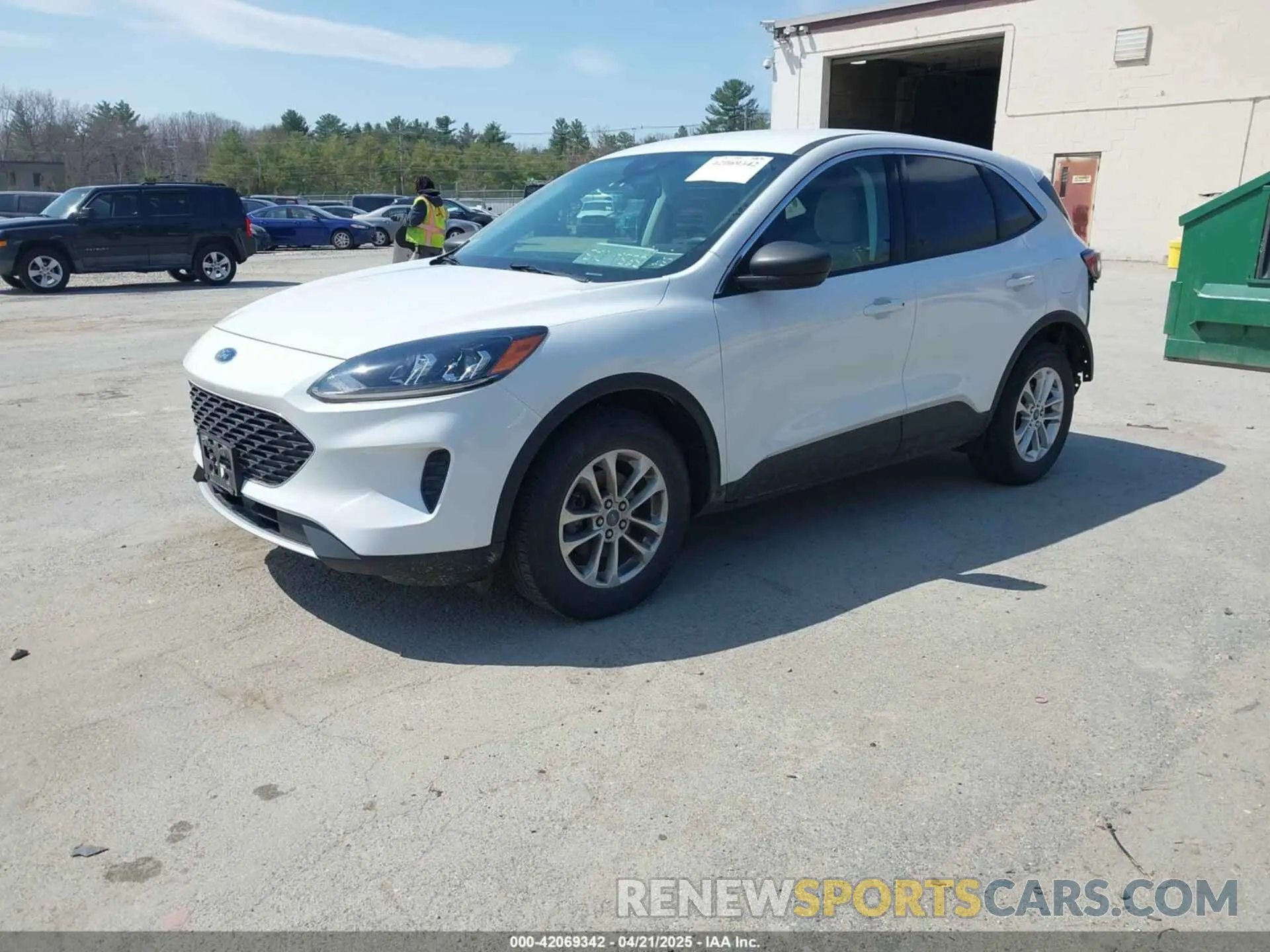 2 Photograph of a damaged car 1FMCU9G6XNUA64834 FORD ESCAPE 2022