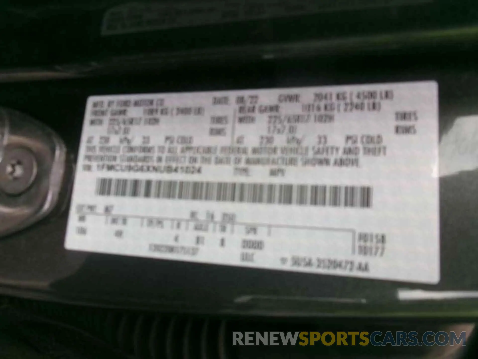 17 Photograph of a damaged car 1FMCU9G6XNUB41024 FORD ESCAPE 2022