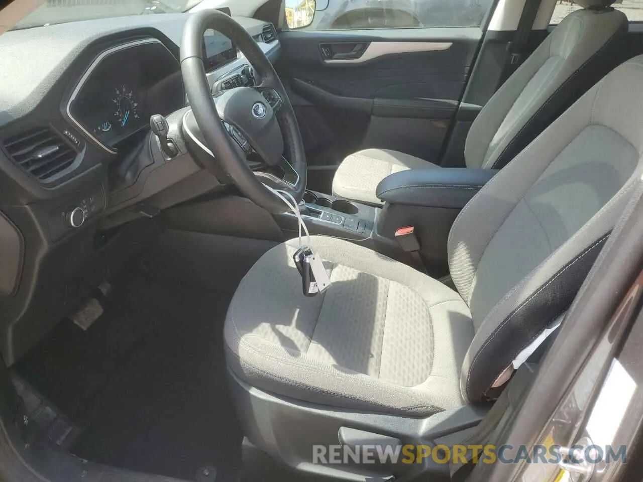 7 Фотография поврежденного автомобиля 1FMCU9G6XNUB44621 FORD ESCAPE 2022