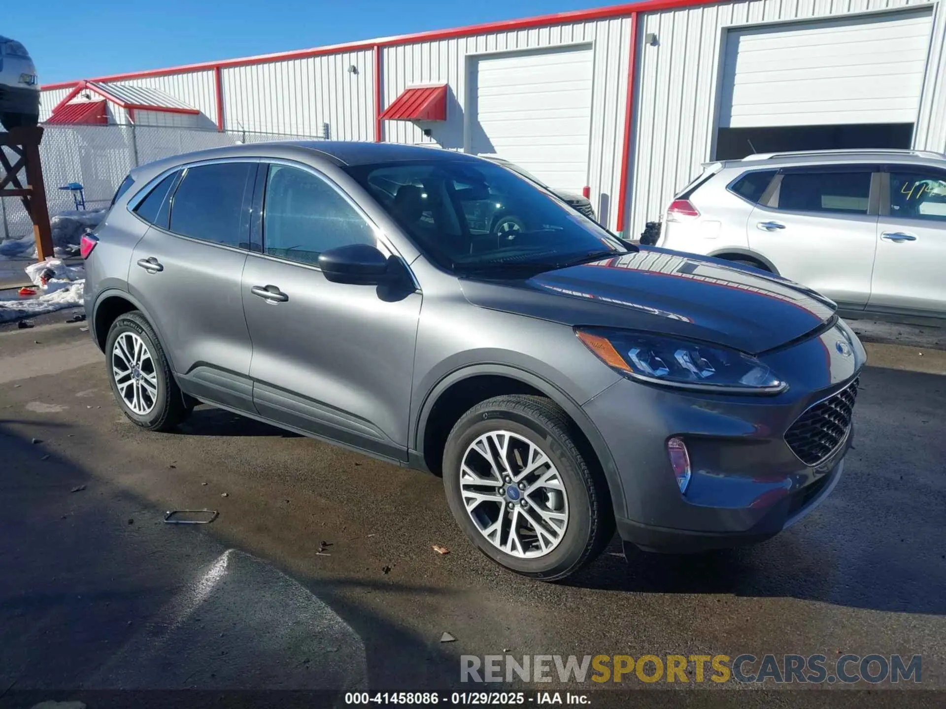 1 Photograph of a damaged car 1FMCU9H60NUA02292 FORD ESCAPE 2022