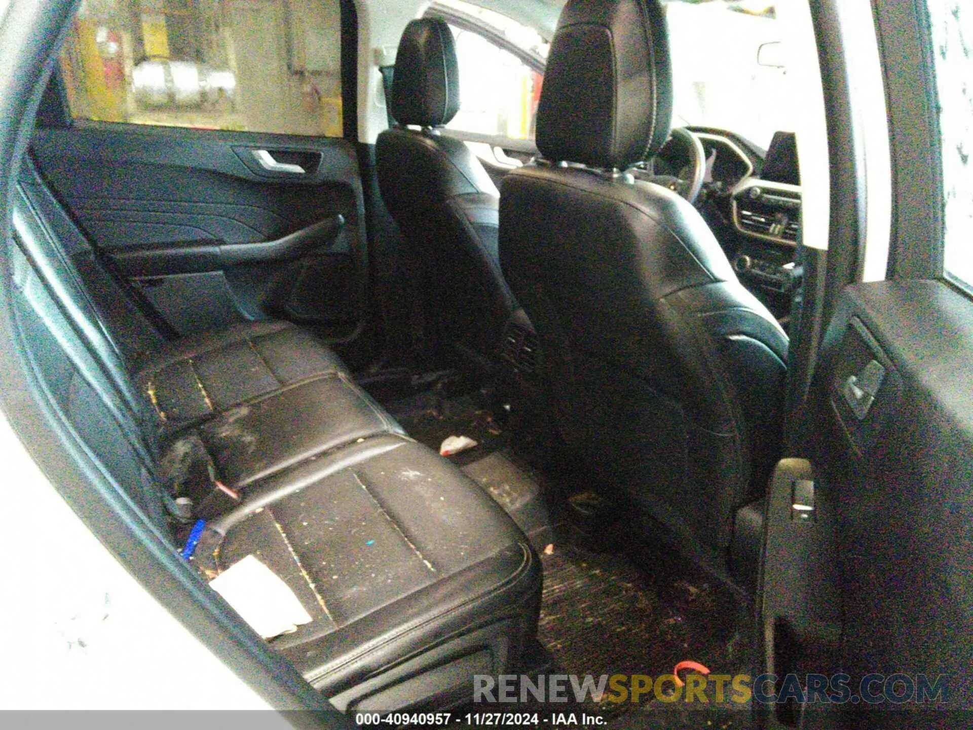 8 Photograph of a damaged car 1FMCU9H60NUA34790 FORD ESCAPE 2022