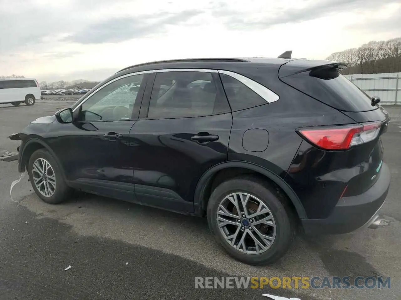 2 Фотография поврежденного автомобиля 1FMCU9H61NUA69211 FORD ESCAPE 2022