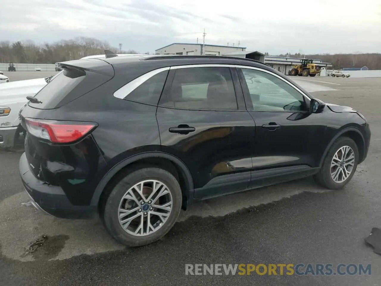 3 Фотография поврежденного автомобиля 1FMCU9H61NUA69211 FORD ESCAPE 2022