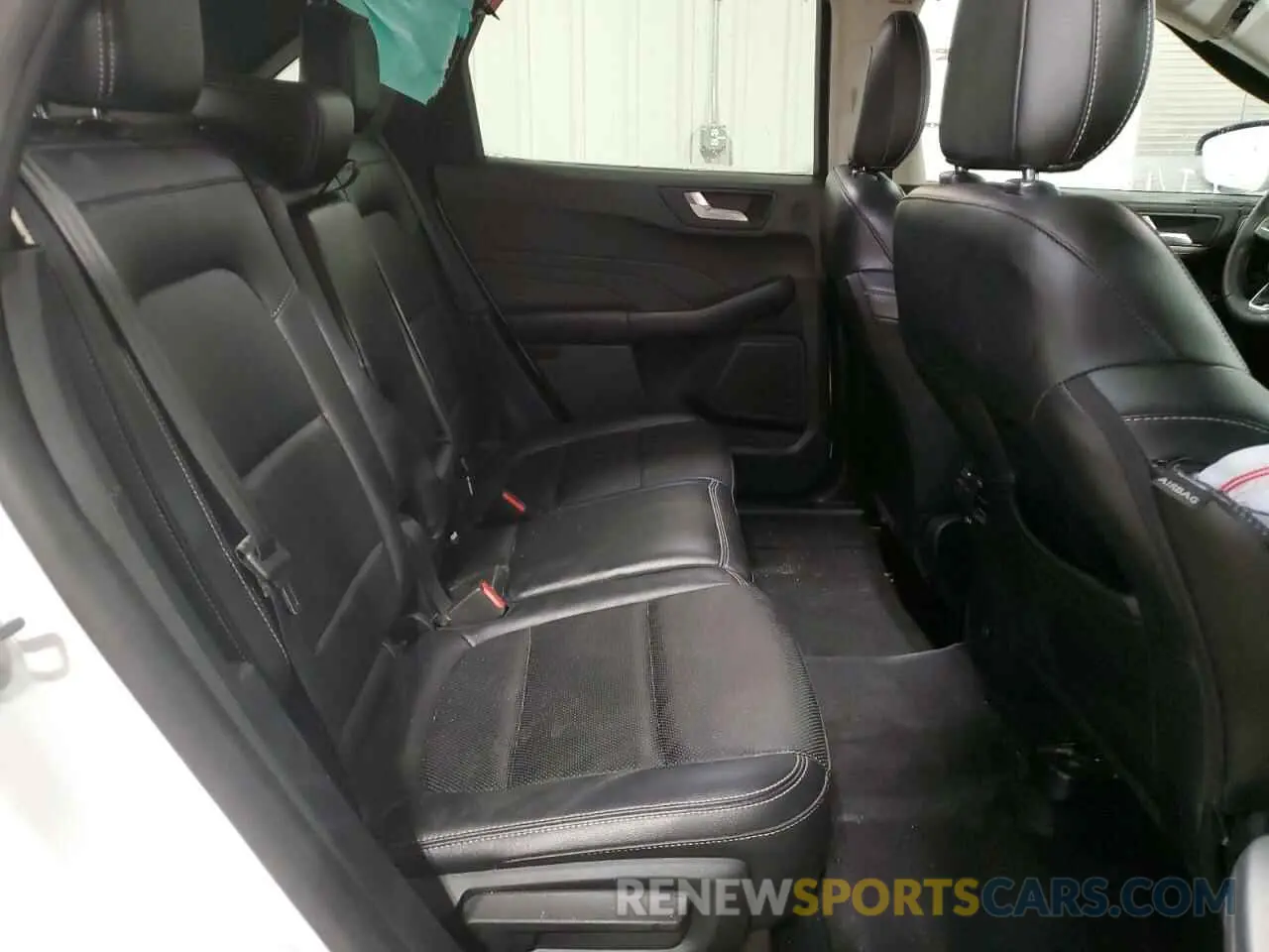 11 Фотография поврежденного автомобиля 1FMCU9H63NUA33570 FORD ESCAPE 2022