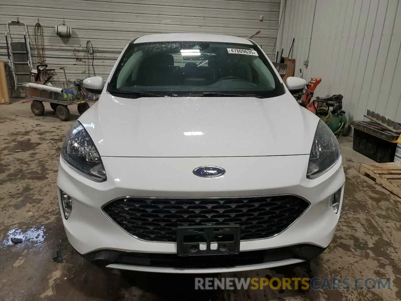 5 Фотография поврежденного автомобиля 1FMCU9H63NUA33570 FORD ESCAPE 2022