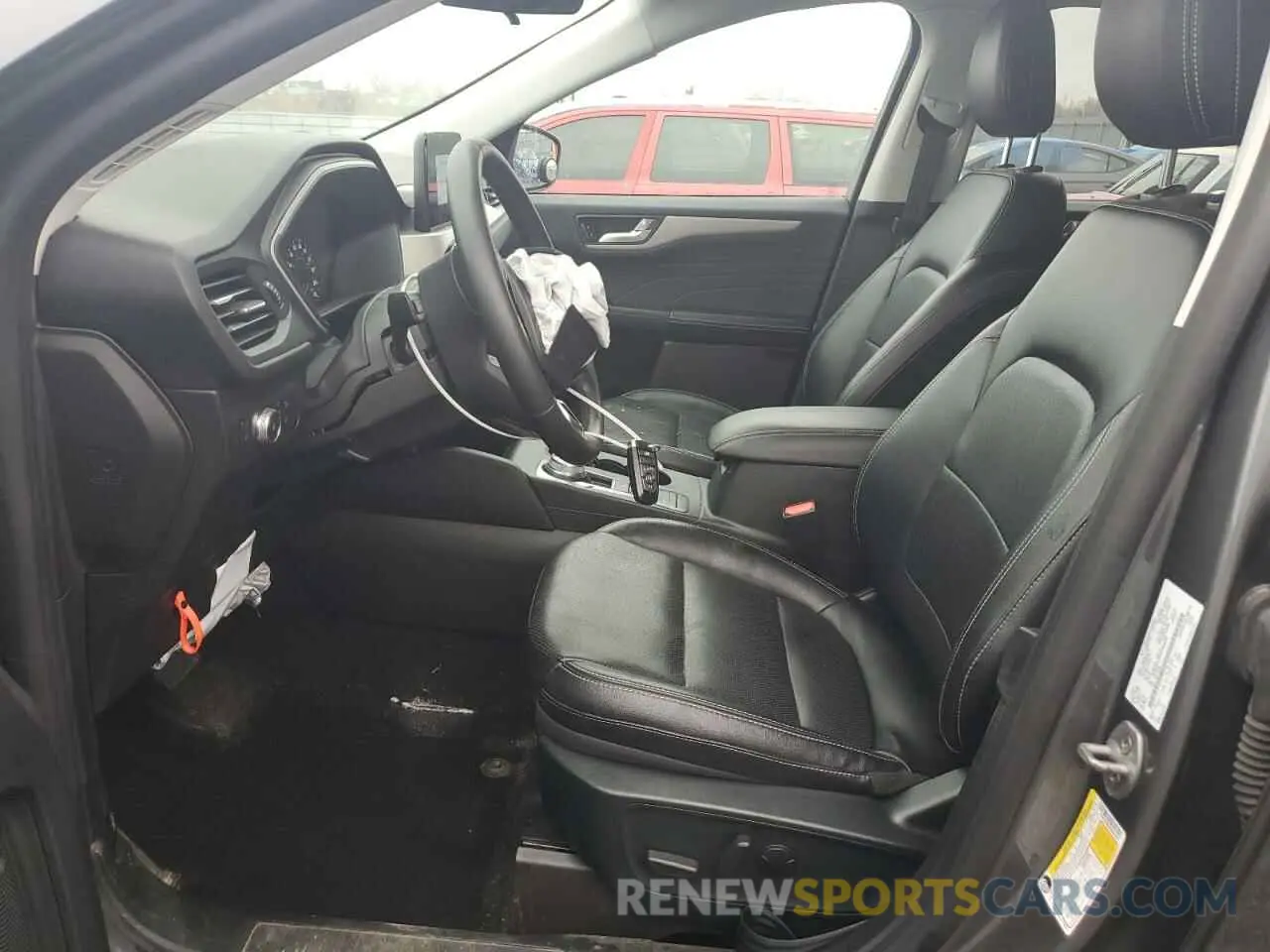 7 Фотография поврежденного автомобиля 1FMCU9H66NUB20847 FORD ESCAPE 2022