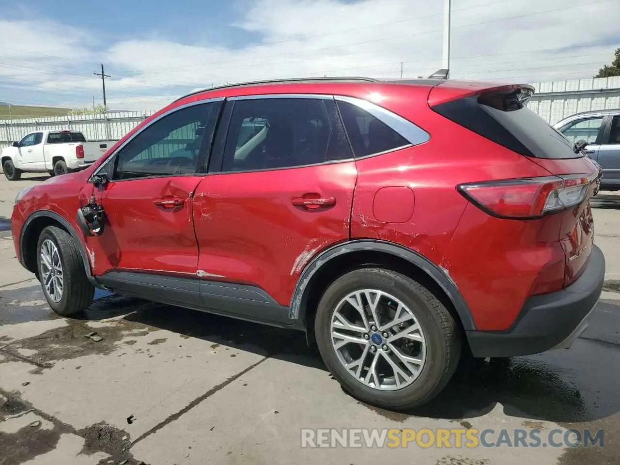 2 Photograph of a damaged car 1FMCU9H68NUB29405 FORD ESCAPE 2022