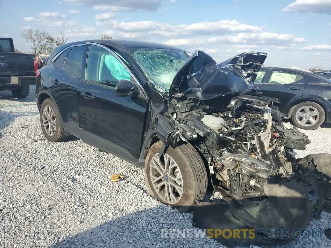 4 Фотография поврежденного автомобиля 1FMCU9H91NUA44142 FORD ESCAPE 2022