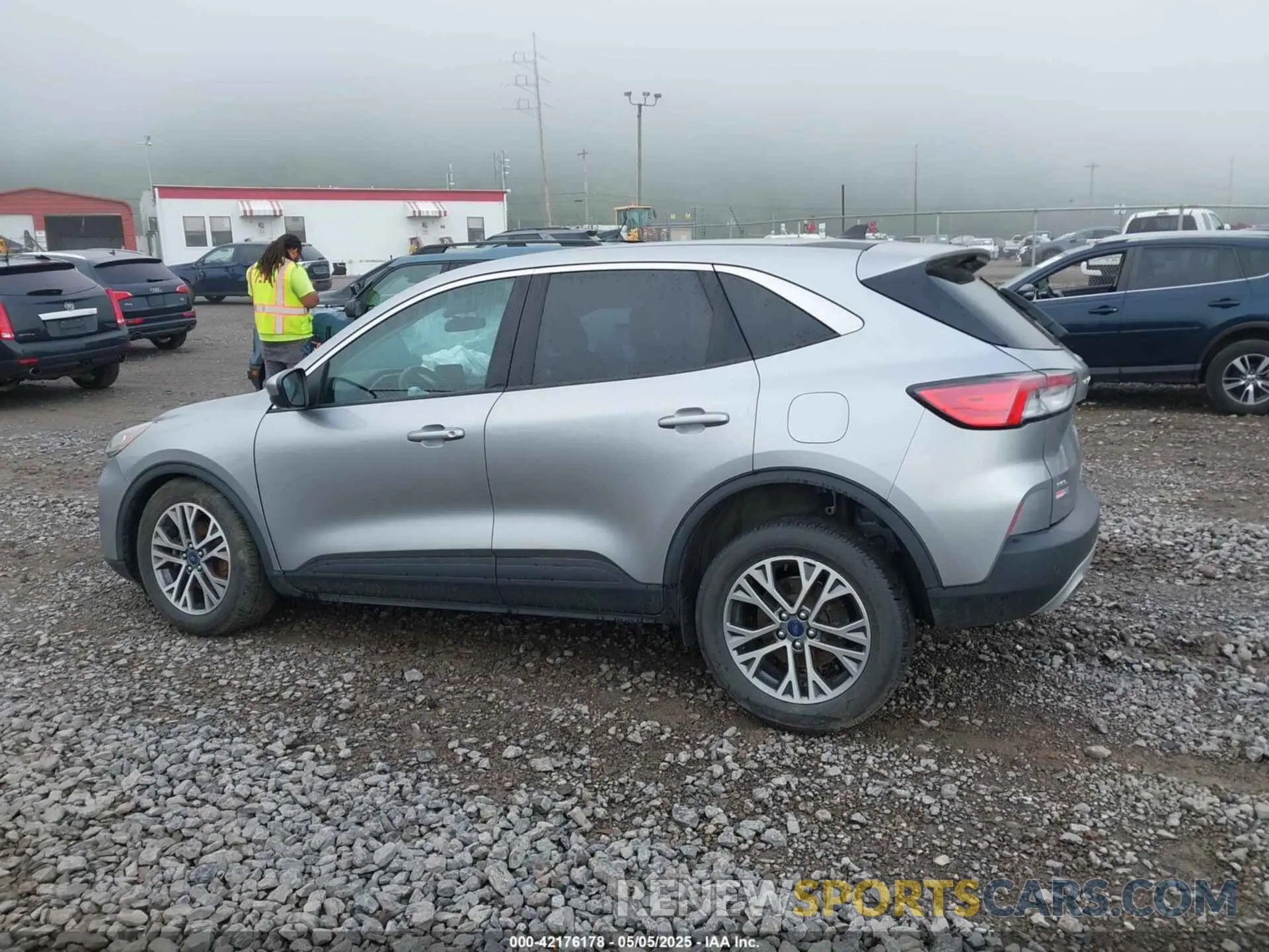 14 Фотография поврежденного автомобиля 1FMCU9H94NUA10776 FORD ESCAPE 2022
