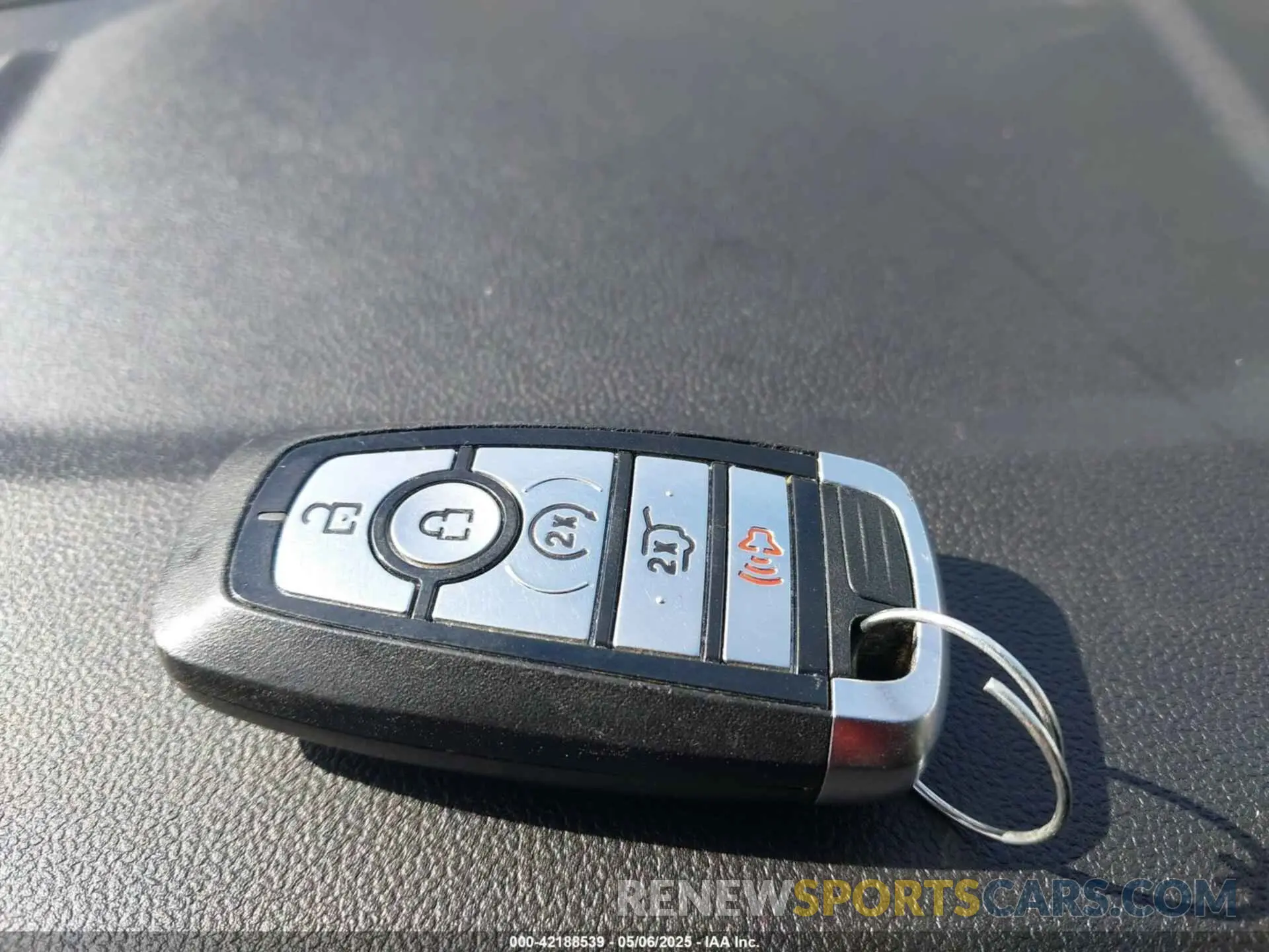 11 Фотография поврежденного автомобиля 1FMCU9H96NUA82613 FORD ESCAPE 2022