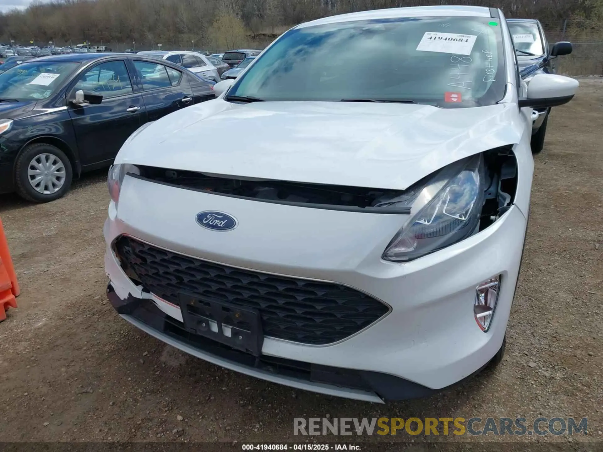 6 Фотография поврежденного автомобиля 1FMCU9H9XNUA44852 FORD ESCAPE 2022