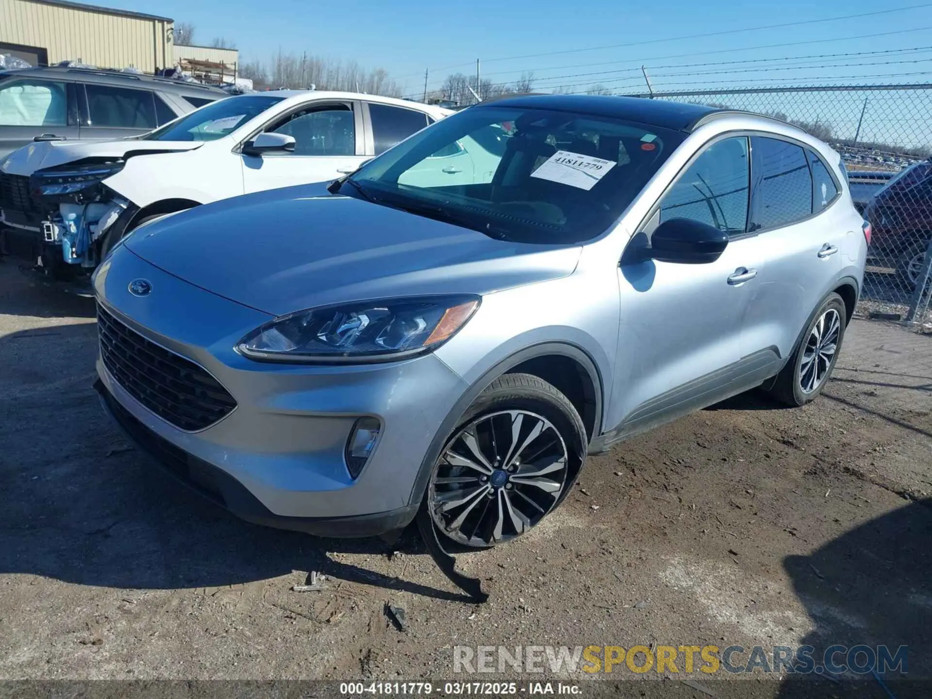 2 Фотография поврежденного автомобиля 1FMCU9H9XNUC02817 FORD ESCAPE 2022