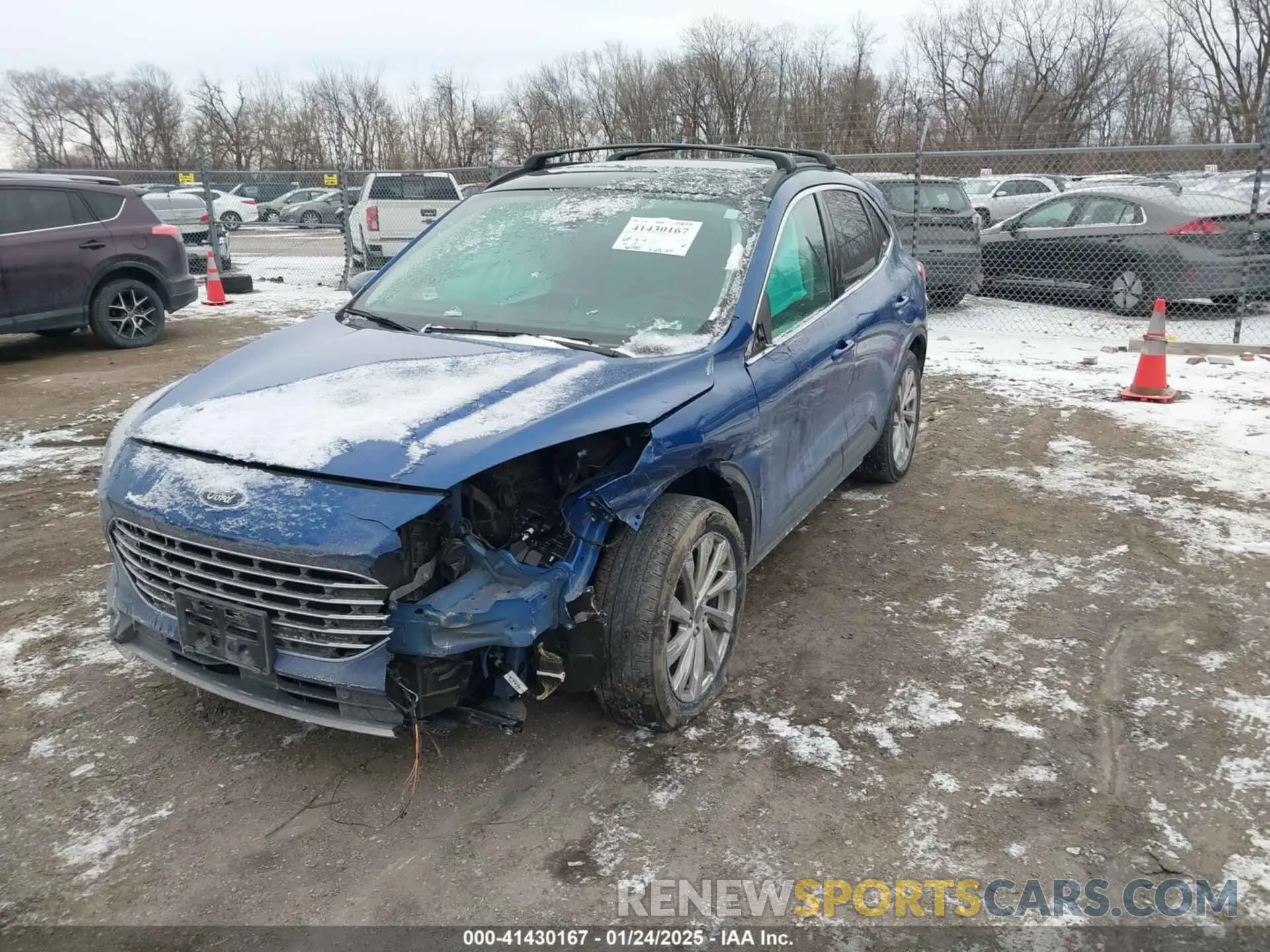 2 Фотография поврежденного автомобиля 1FMCU9J96NUA35771 FORD ESCAPE 2022