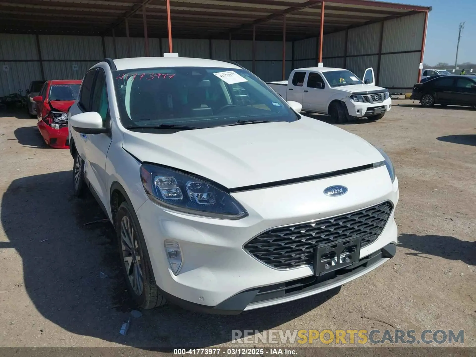 1 Фотография поврежденного автомобиля 1FMCU9J97NUA56239 FORD ESCAPE 2022