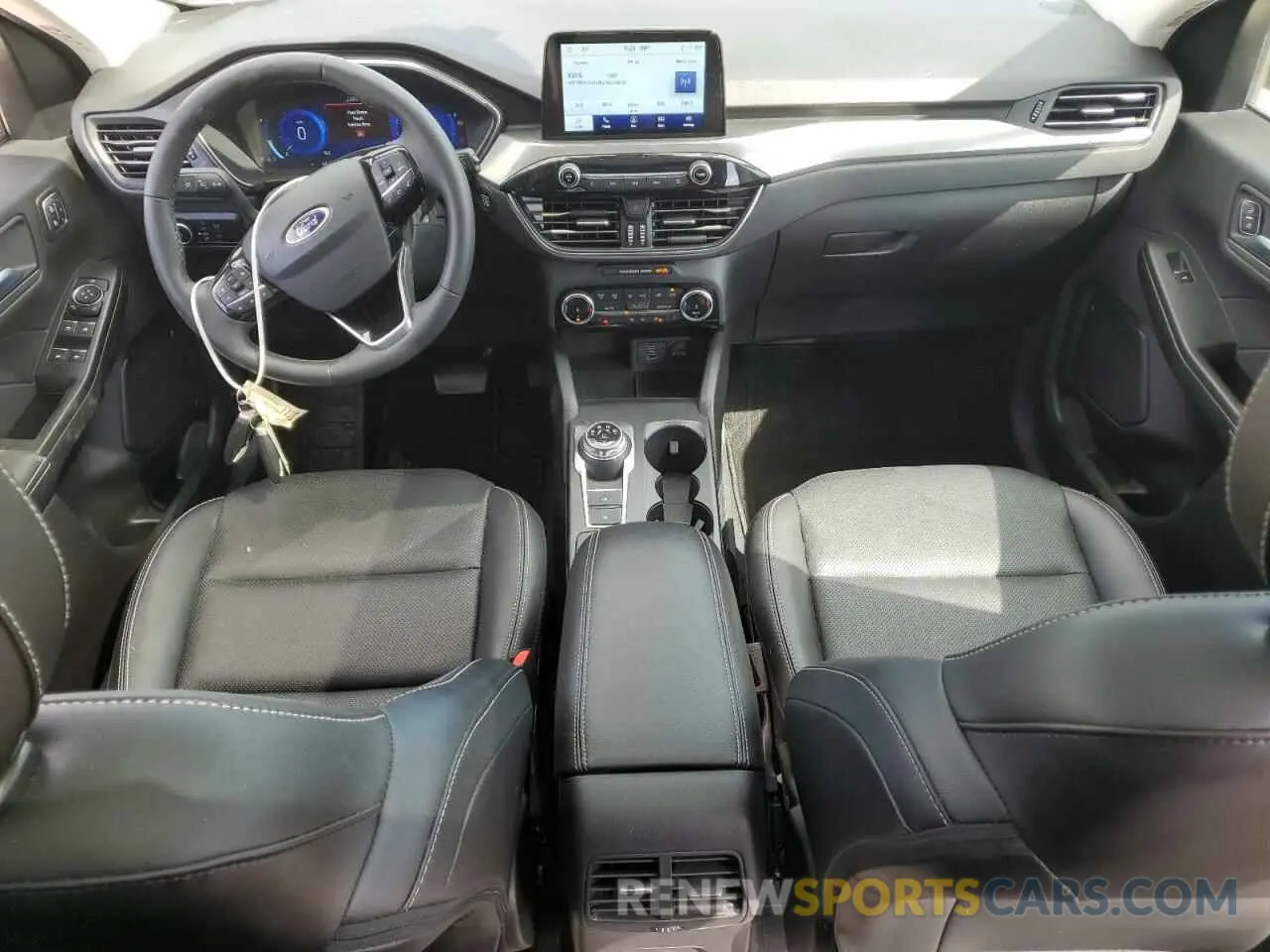 8 Фотография поврежденного автомобиля 1FMCU9J99NUC00258 FORD ESCAPE 2022