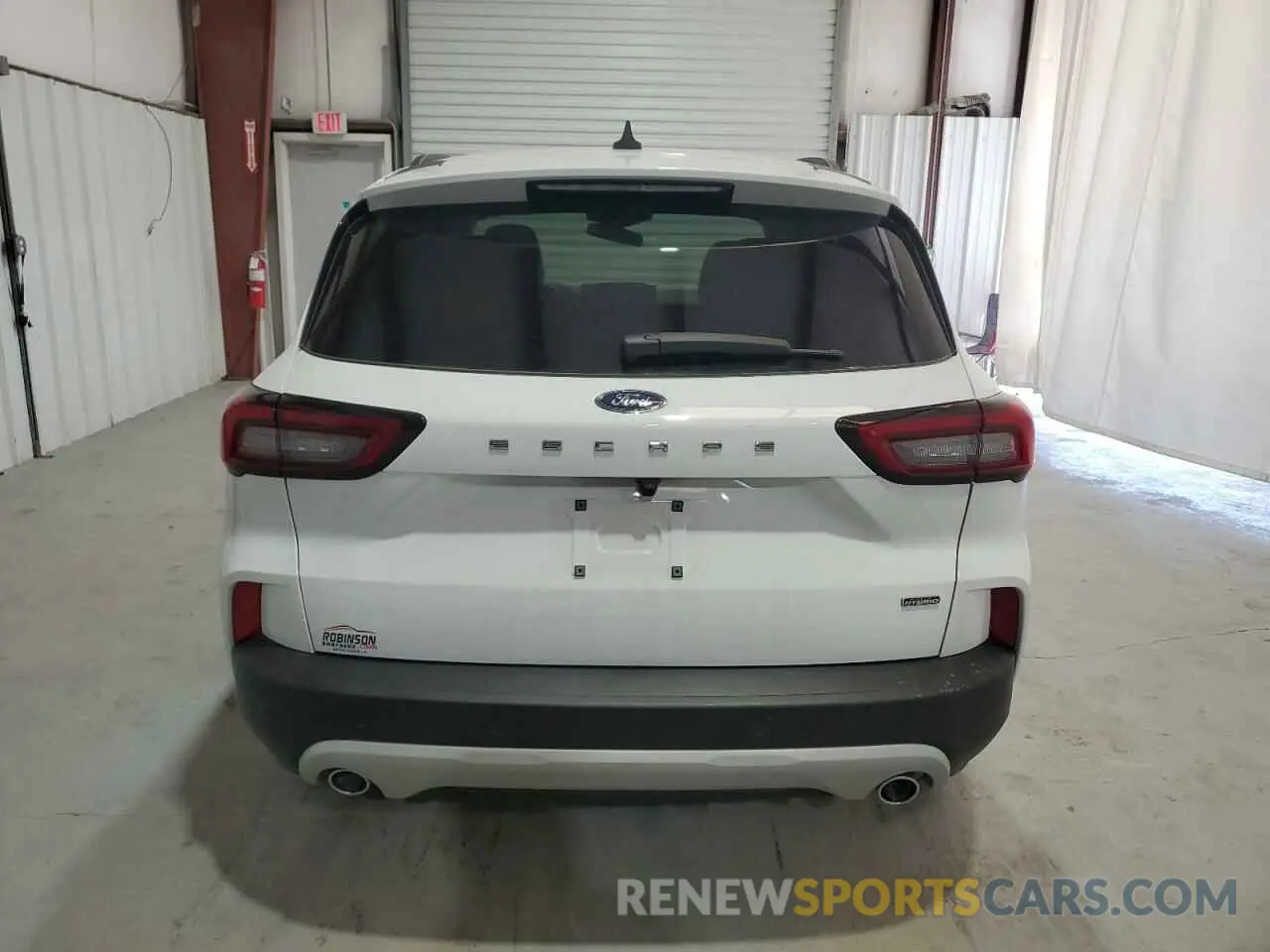 6 Photograph of a damaged car 1FMCU0E10PUA61236 FORD ESCAPE 2023