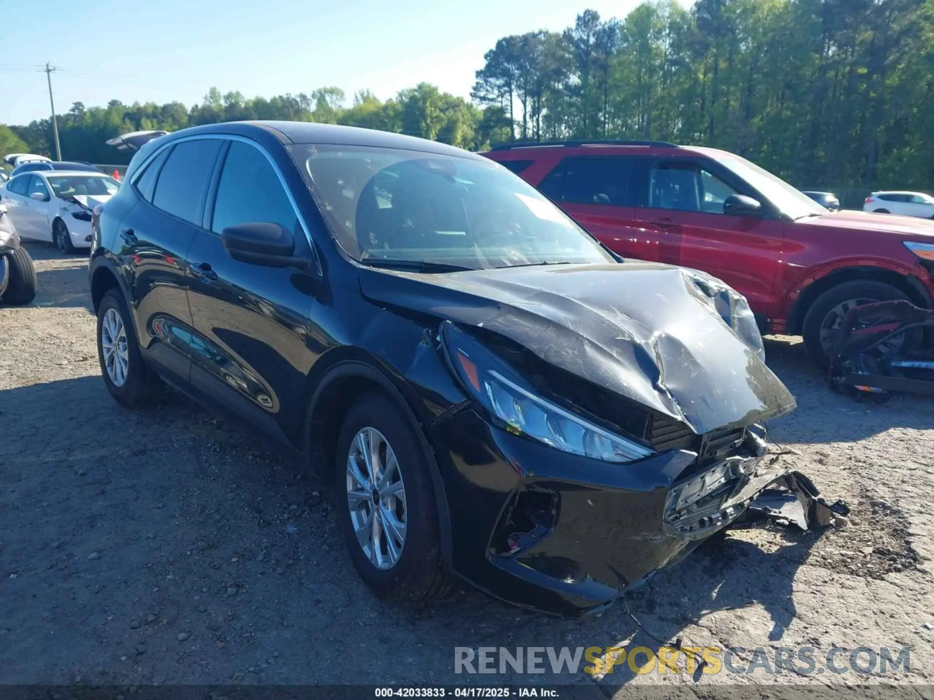 1 Photograph of a damaged car 1FMCU0GN0PUB09351 FORD ESCAPE 2023