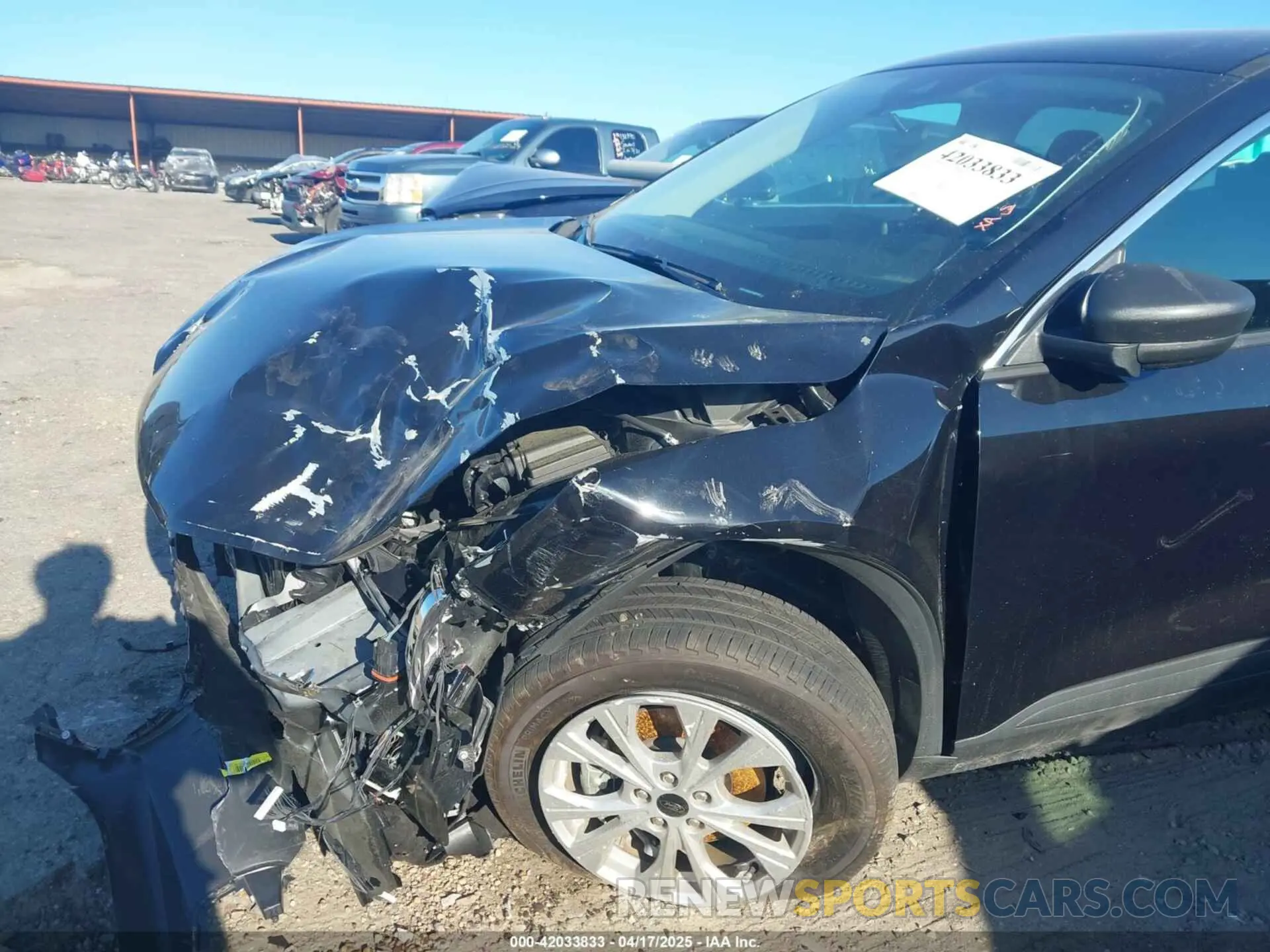 6 Photograph of a damaged car 1FMCU0GN0PUB09351 FORD ESCAPE 2023
