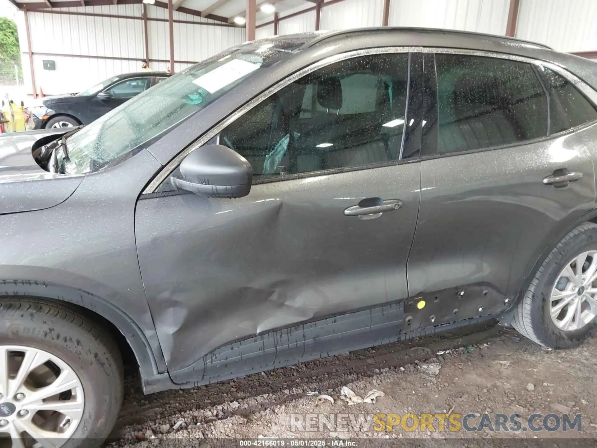 6 Фотография поврежденного автомобиля 1FMCU0GN3PUA72716 FORD ESCAPE 2023