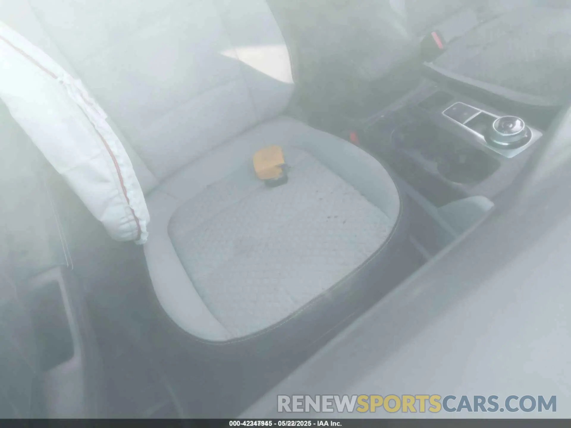5 Photograph of a damaged car 1FMCU0GN8PUA26329 FORD ESCAPE 2023
