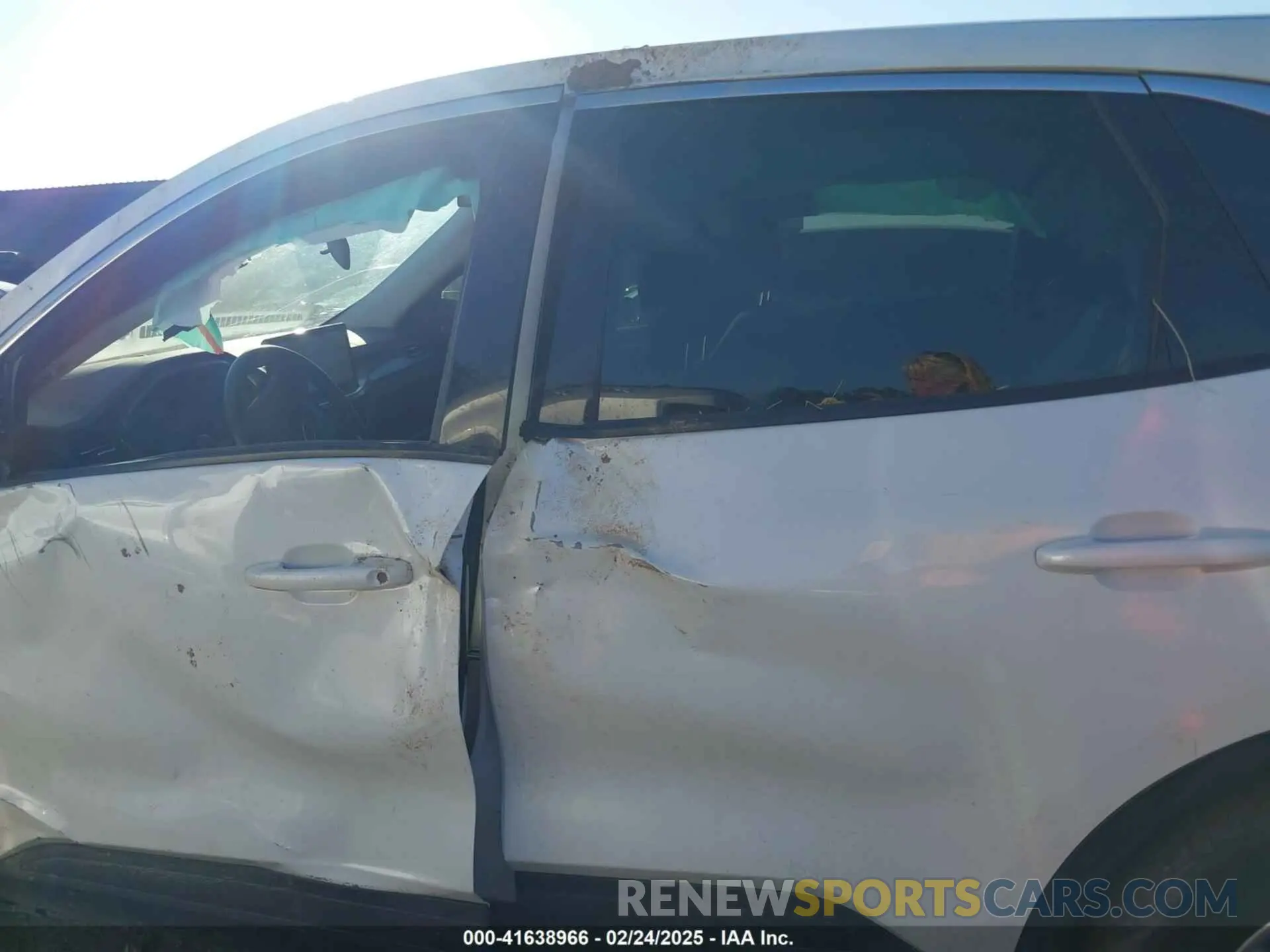 14 Photograph of a damaged car 1FMCU0GN8PUA64420 FORD ESCAPE 2023