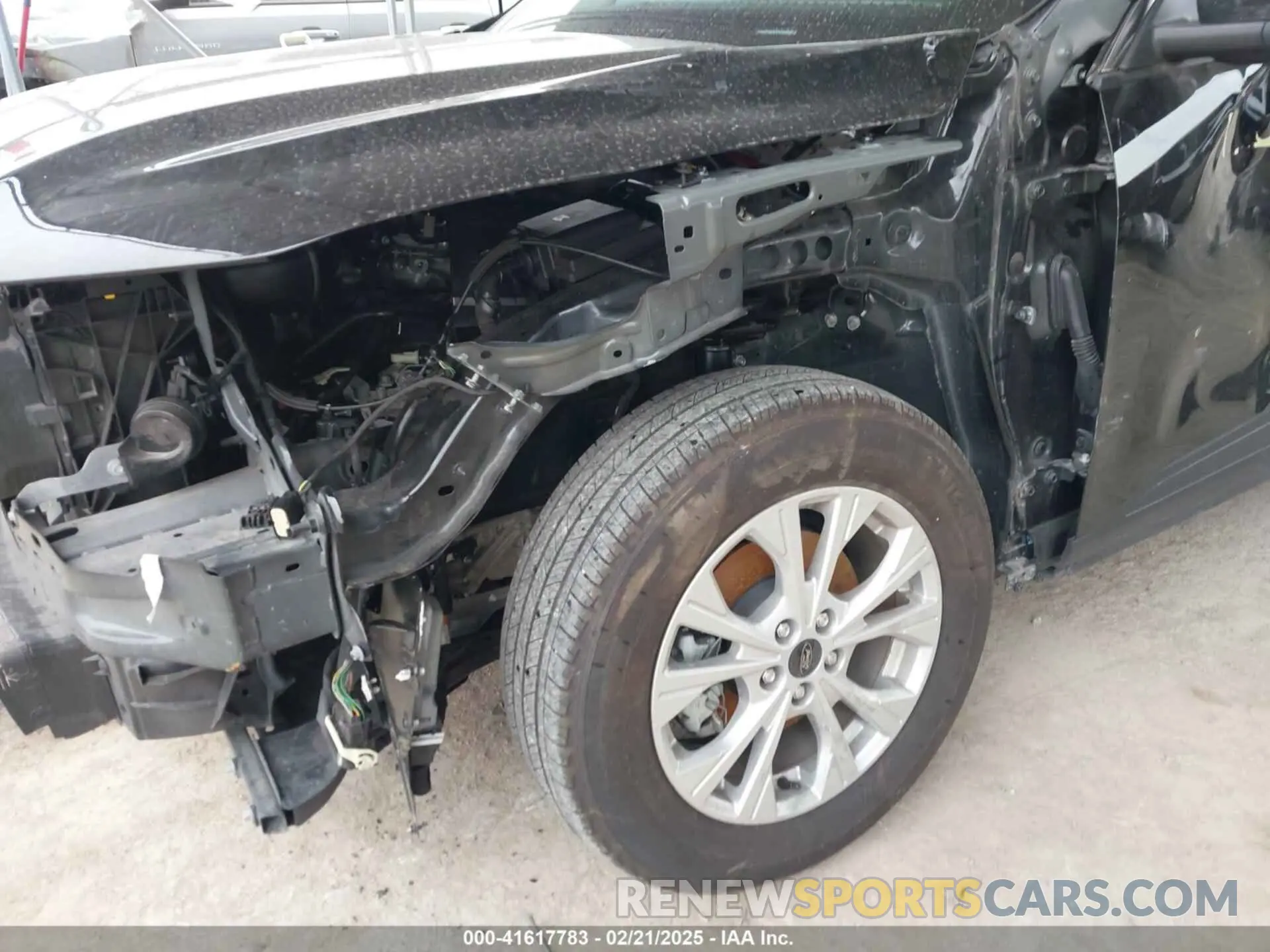 18 Фотография поврежденного автомобиля 1FMCU0GNXPUA08527 FORD ESCAPE 2023