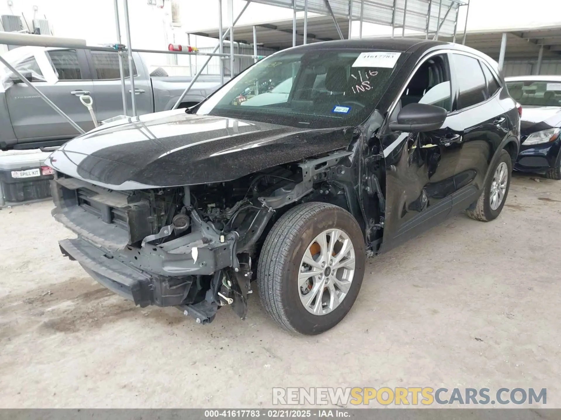 2 Фотография поврежденного автомобиля 1FMCU0GNXPUA08527 FORD ESCAPE 2023
