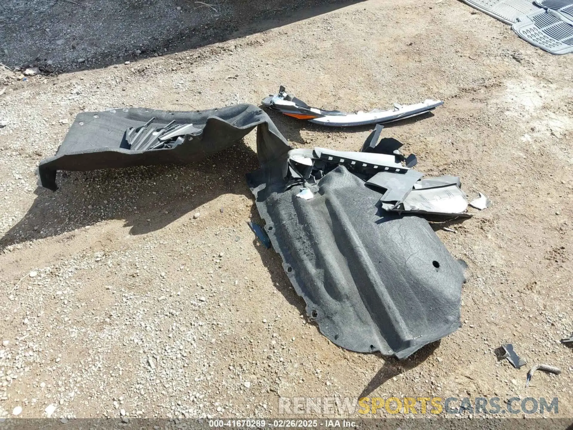 11 Photograph of a damaged car 1FMCU0GNXPUA27448 FORD ESCAPE 2023
