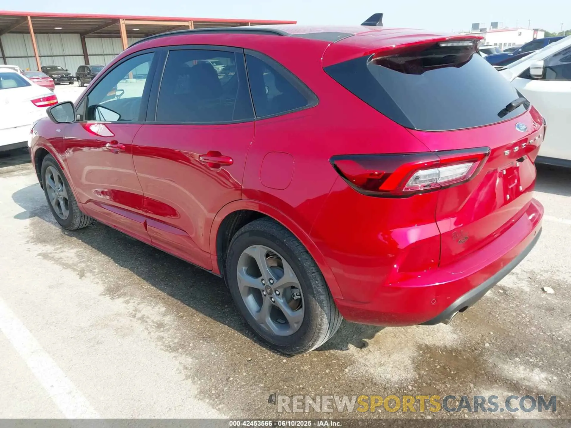 3 Photograph of a damaged car 1FMCU0MN2PUA62277 FORD ESCAPE 2023