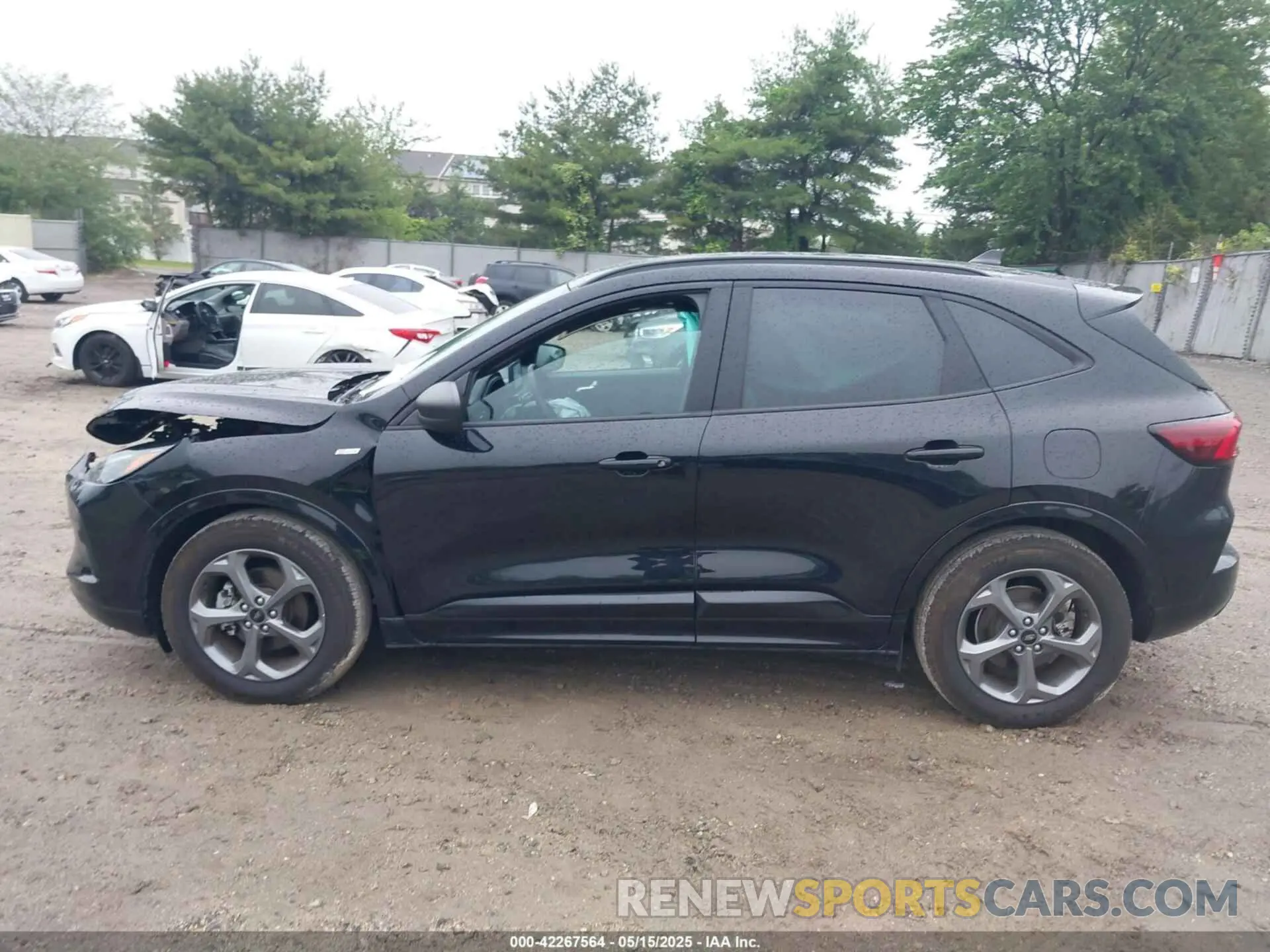 14 Фотография поврежденного автомобиля 1FMCU0MN4PUA06356 FORD ESCAPE 2023